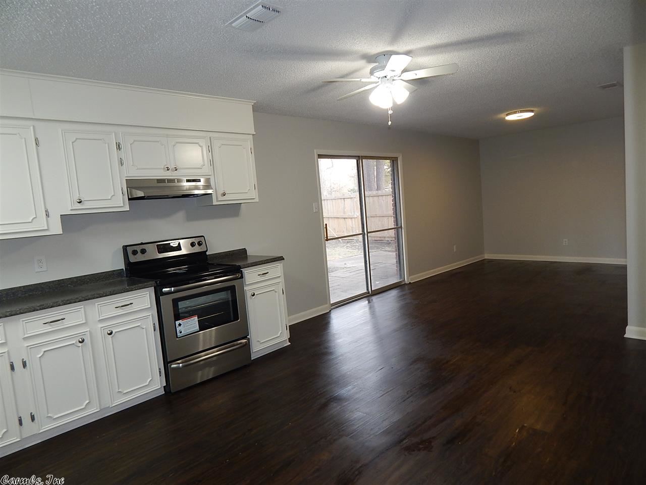 Traskwood Manor - Residential