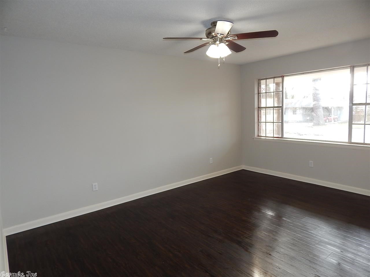 Traskwood Manor - Residential