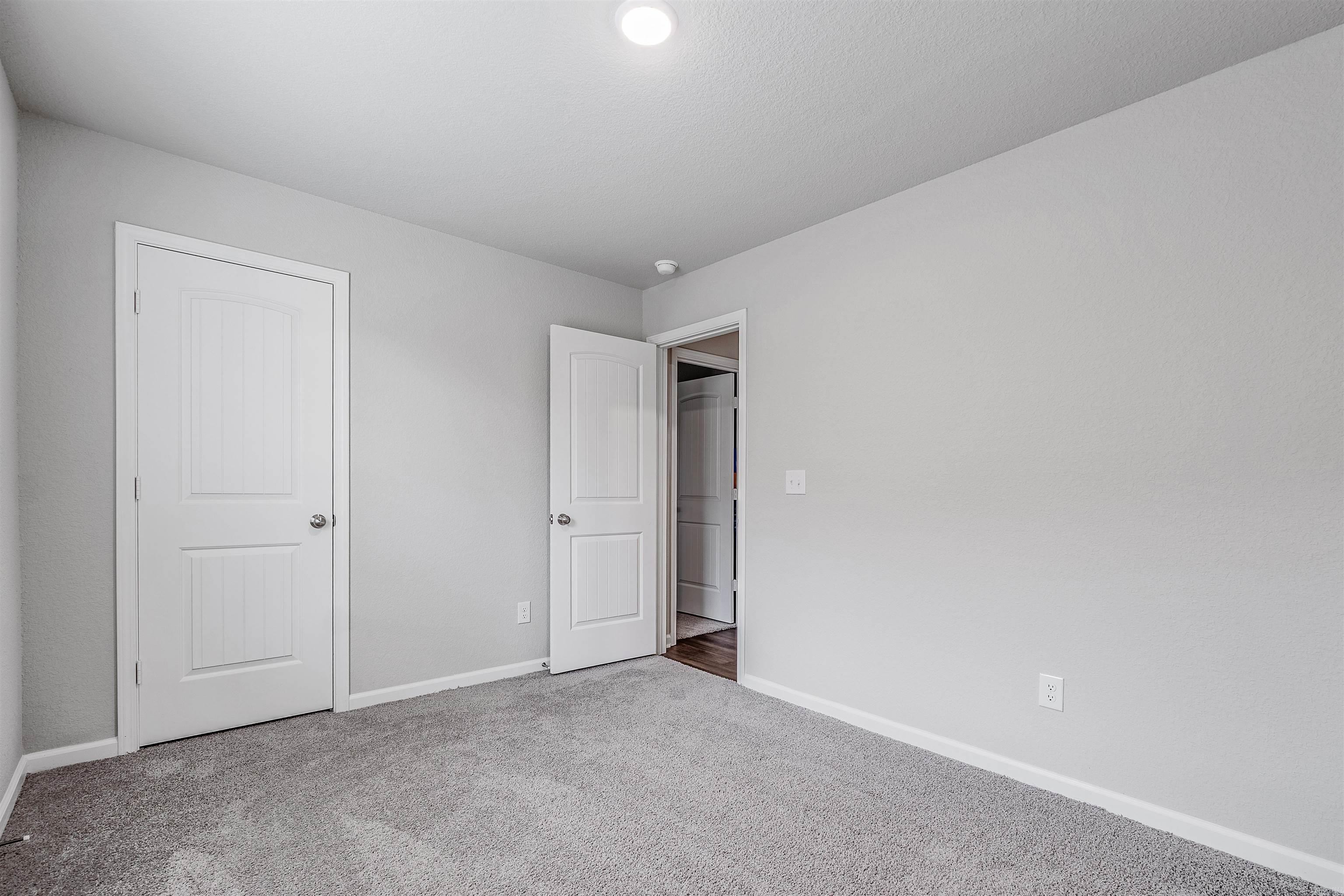 MUSEUM MEADOWS - Residential