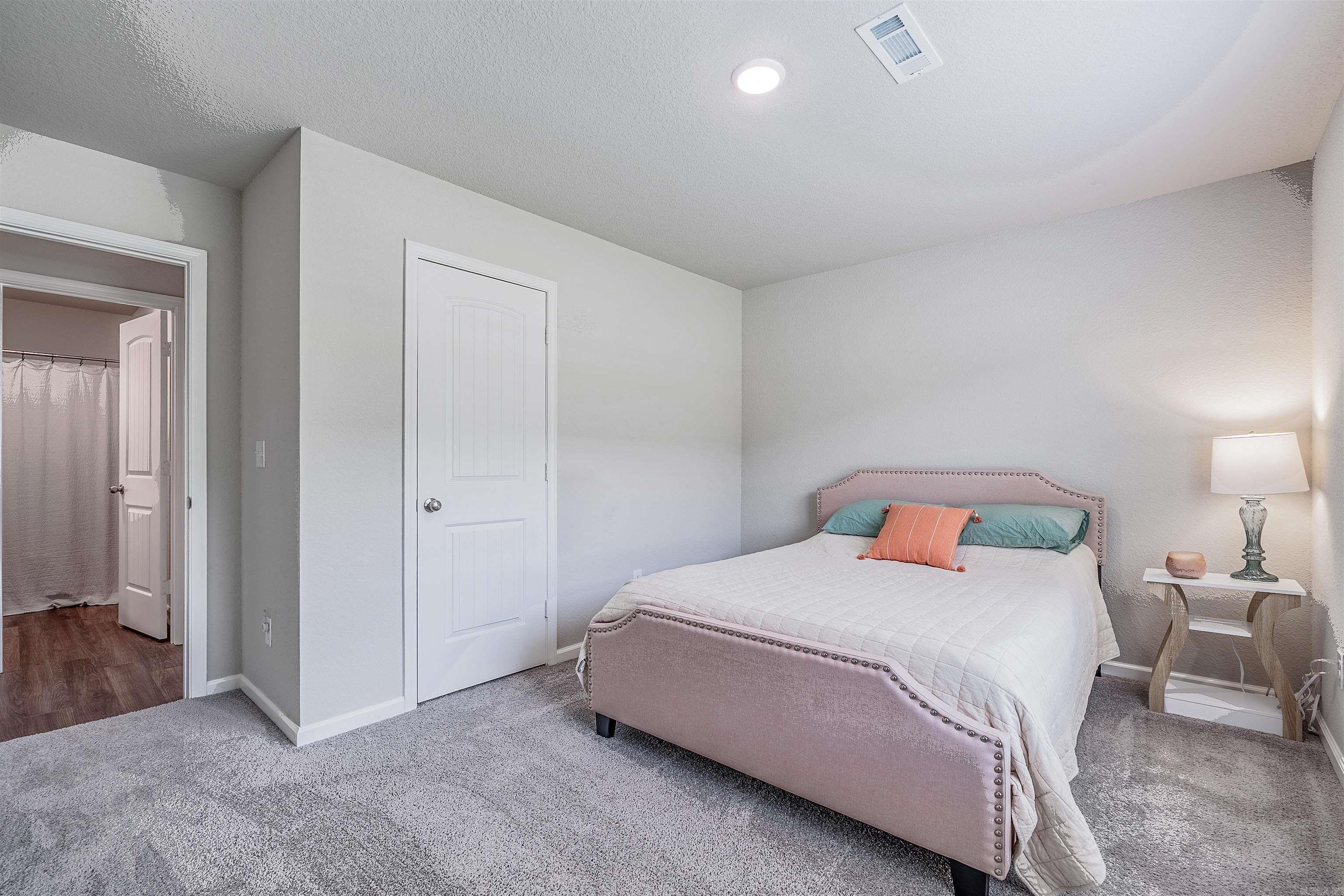 MUSEUM MEADOWS - Residential