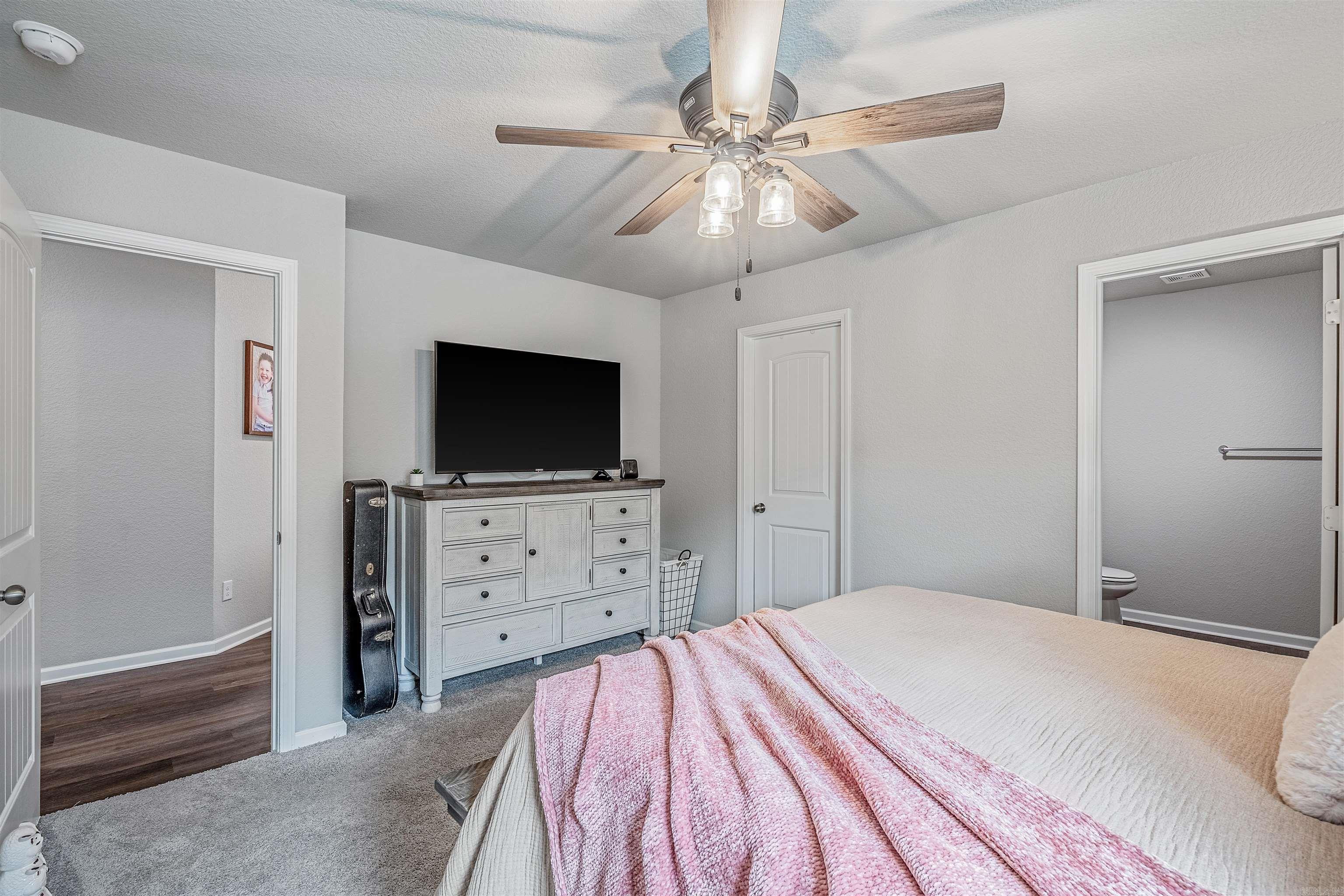 MUSEUM MEADOWS - Residential