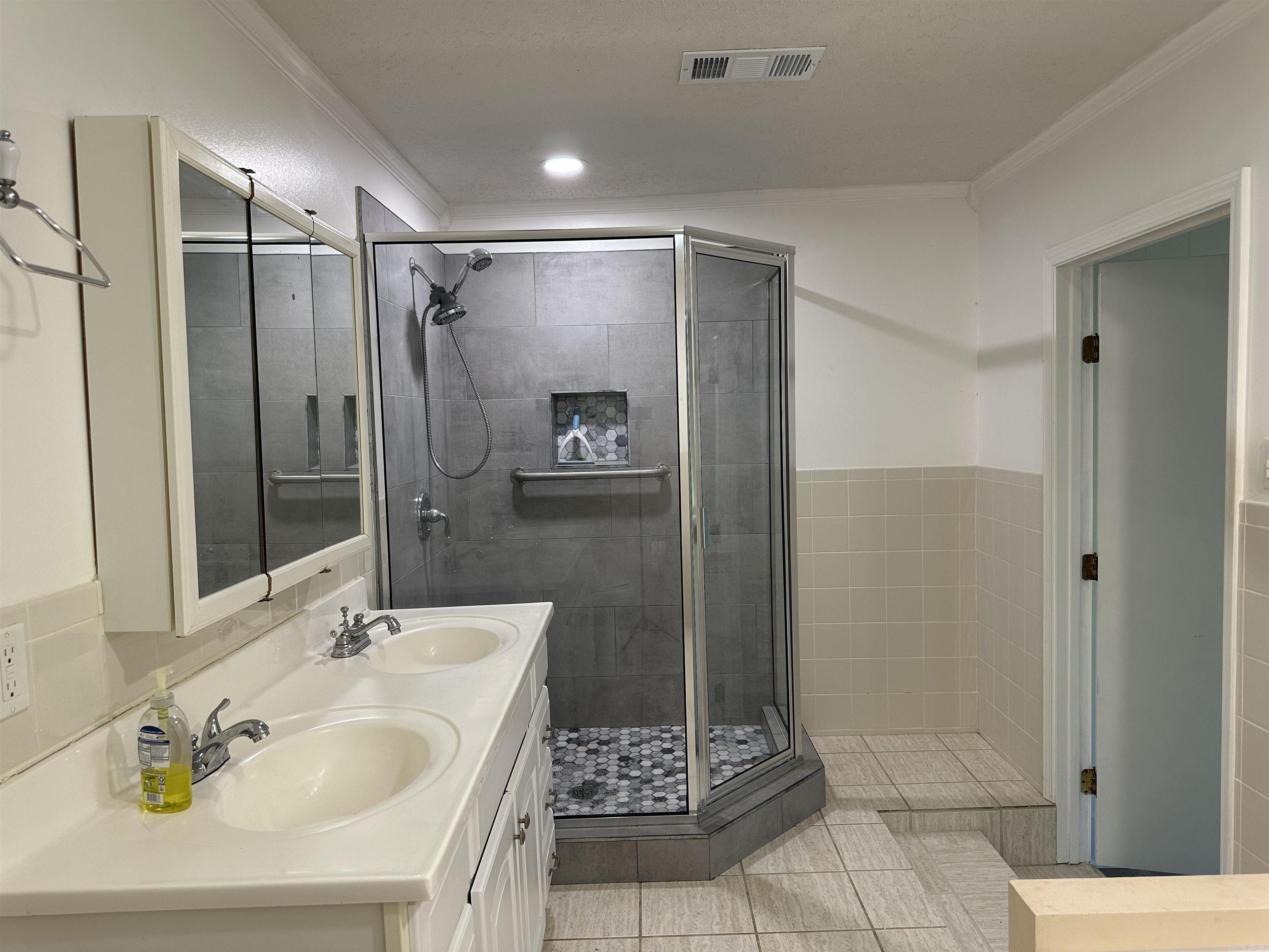 Saline - Residential