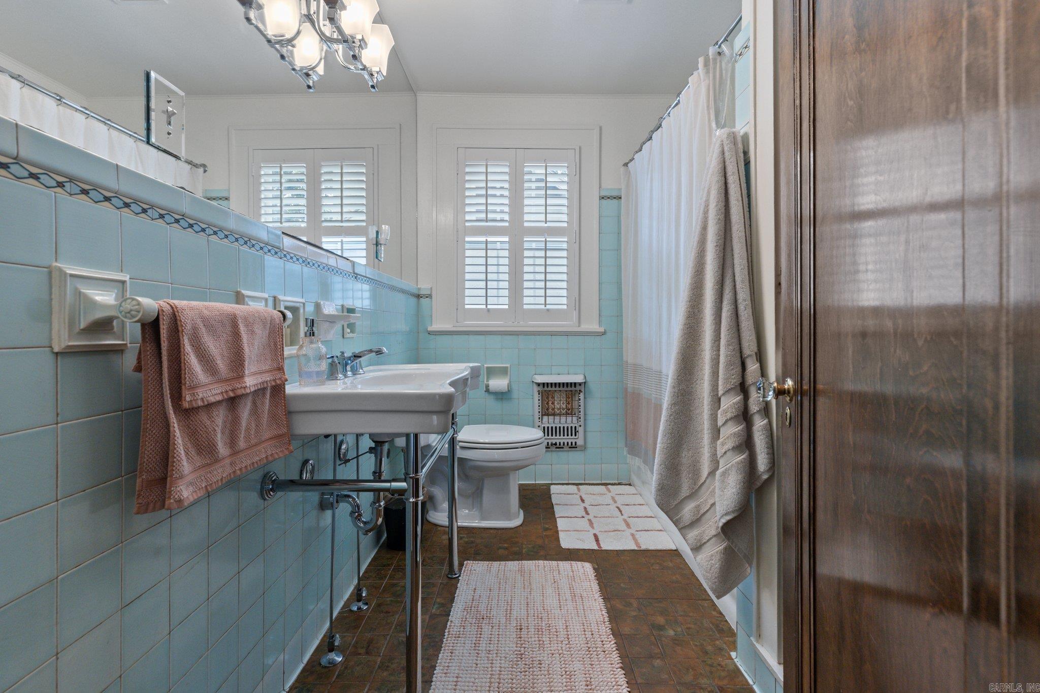 Crystal Court - Residential