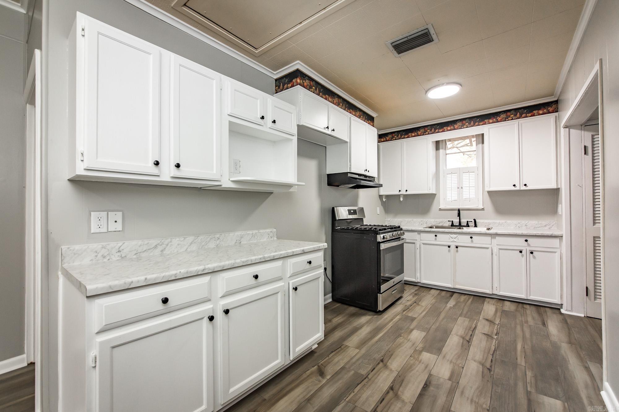 OT ENGLAND CITY - Residential