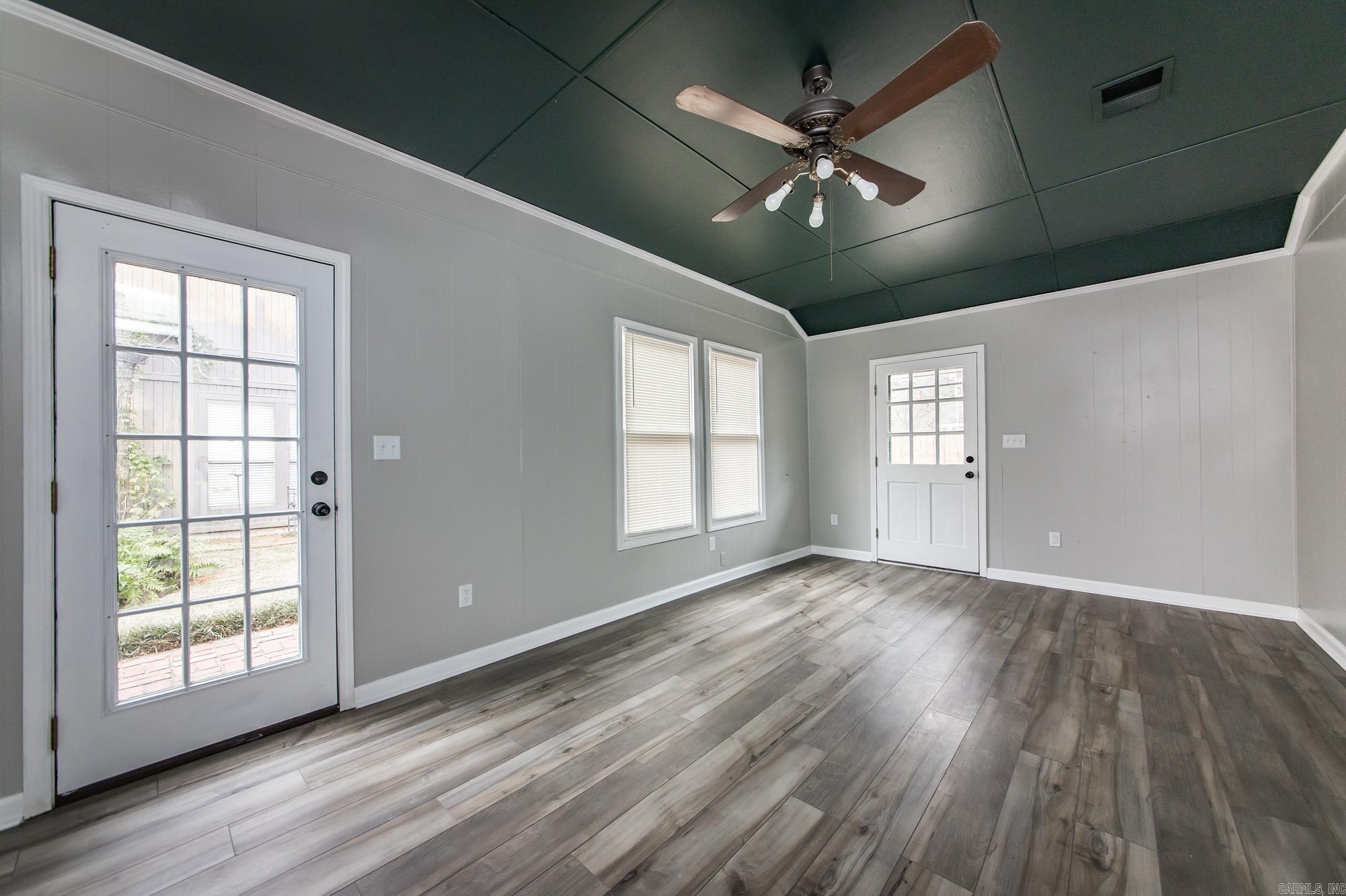 OT ENGLAND CITY - Residential