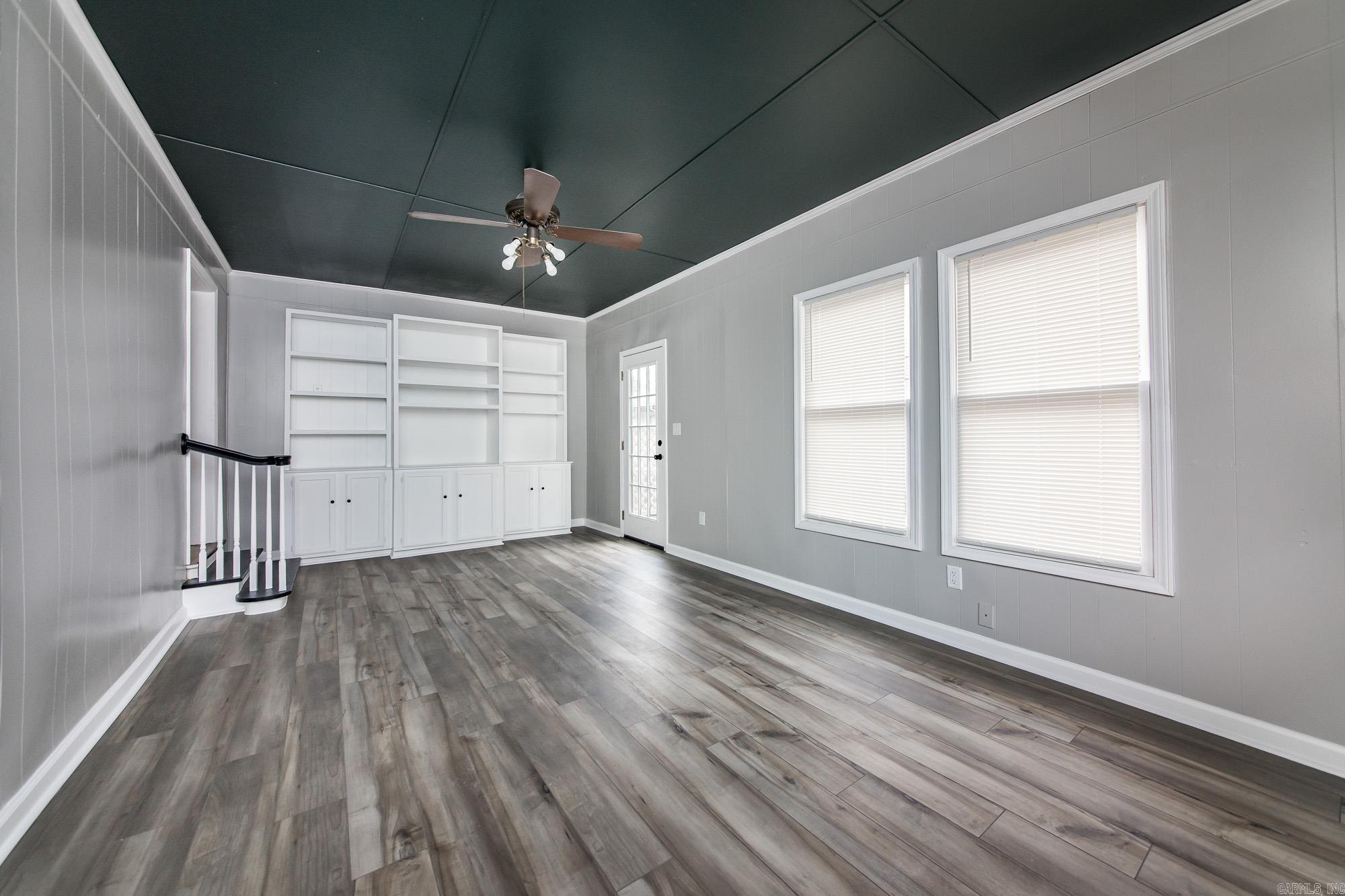 OT ENGLAND CITY - Residential