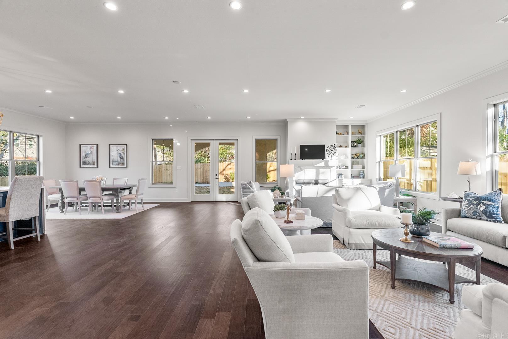 CAMMACK WOODS - Residential