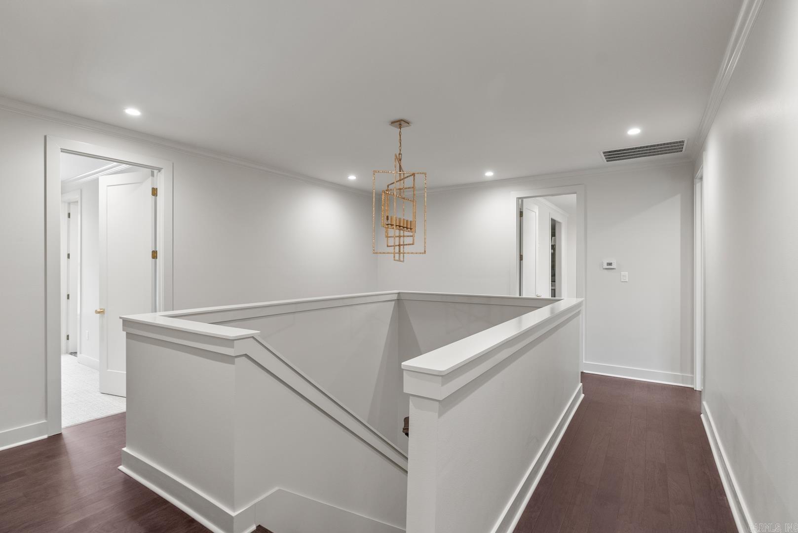 CAMMACK WOODS - Residential