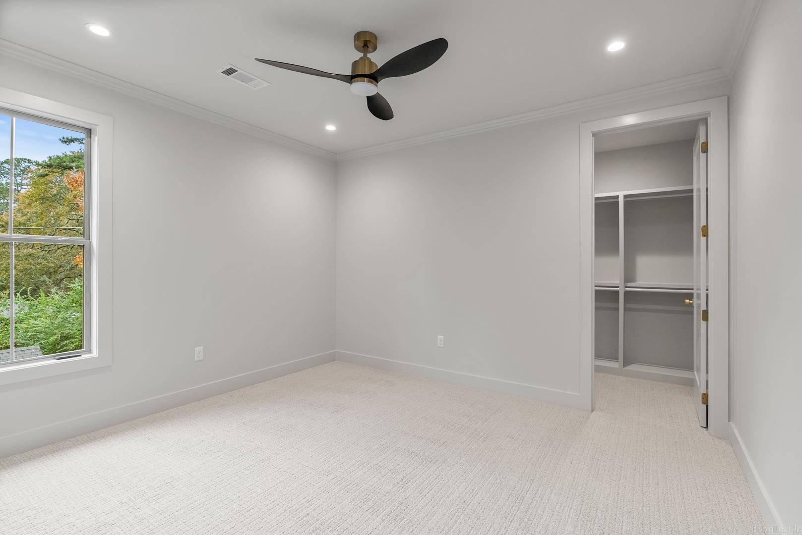 CAMMACK WOODS - Residential