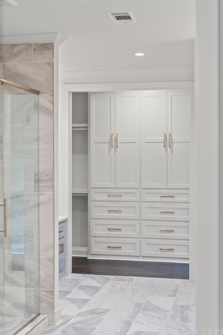 CAMMACK WOODS - Residential