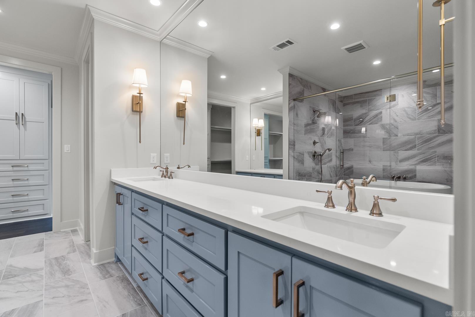 CAMMACK WOODS - Residential