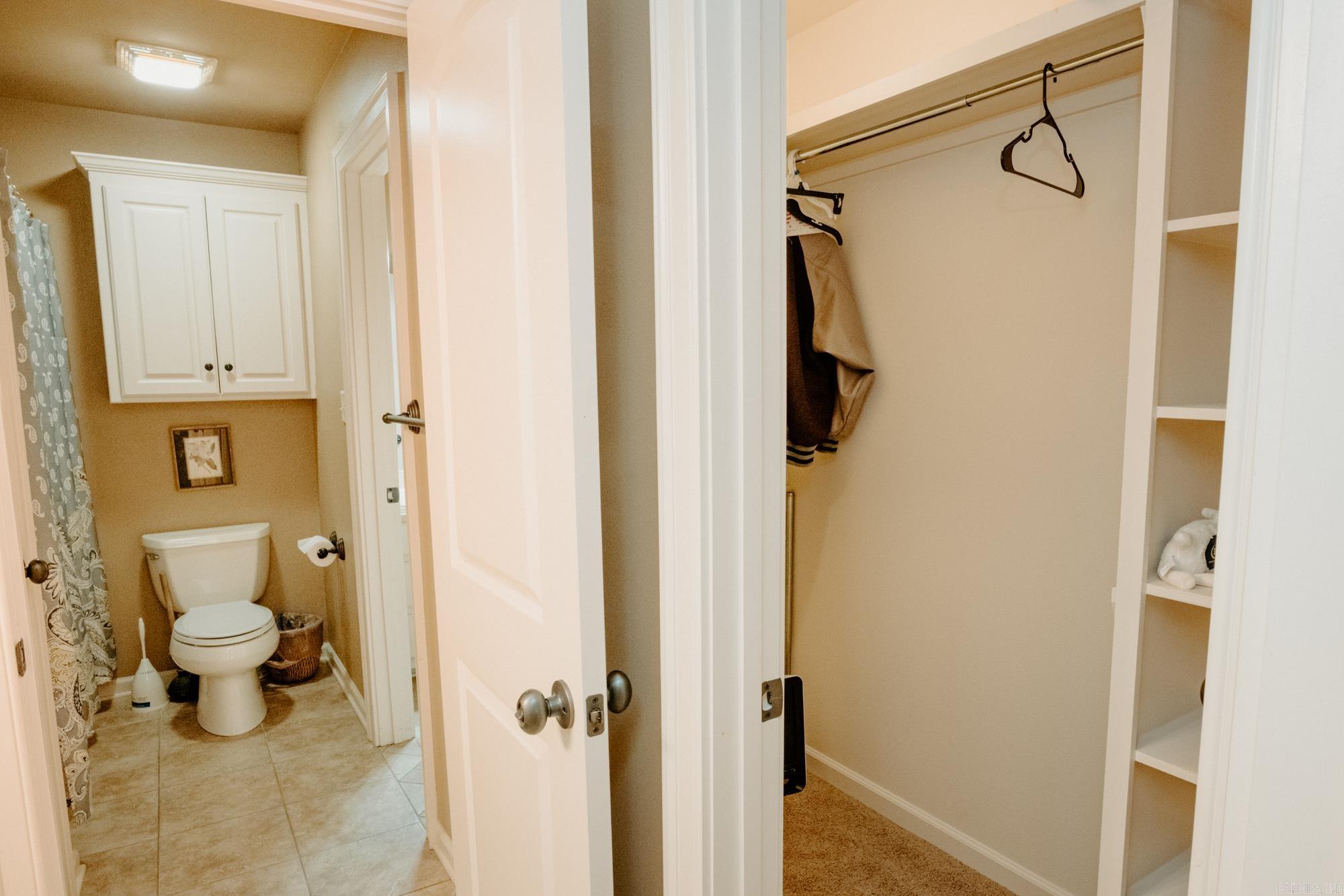 STERLING OAKS - Residential