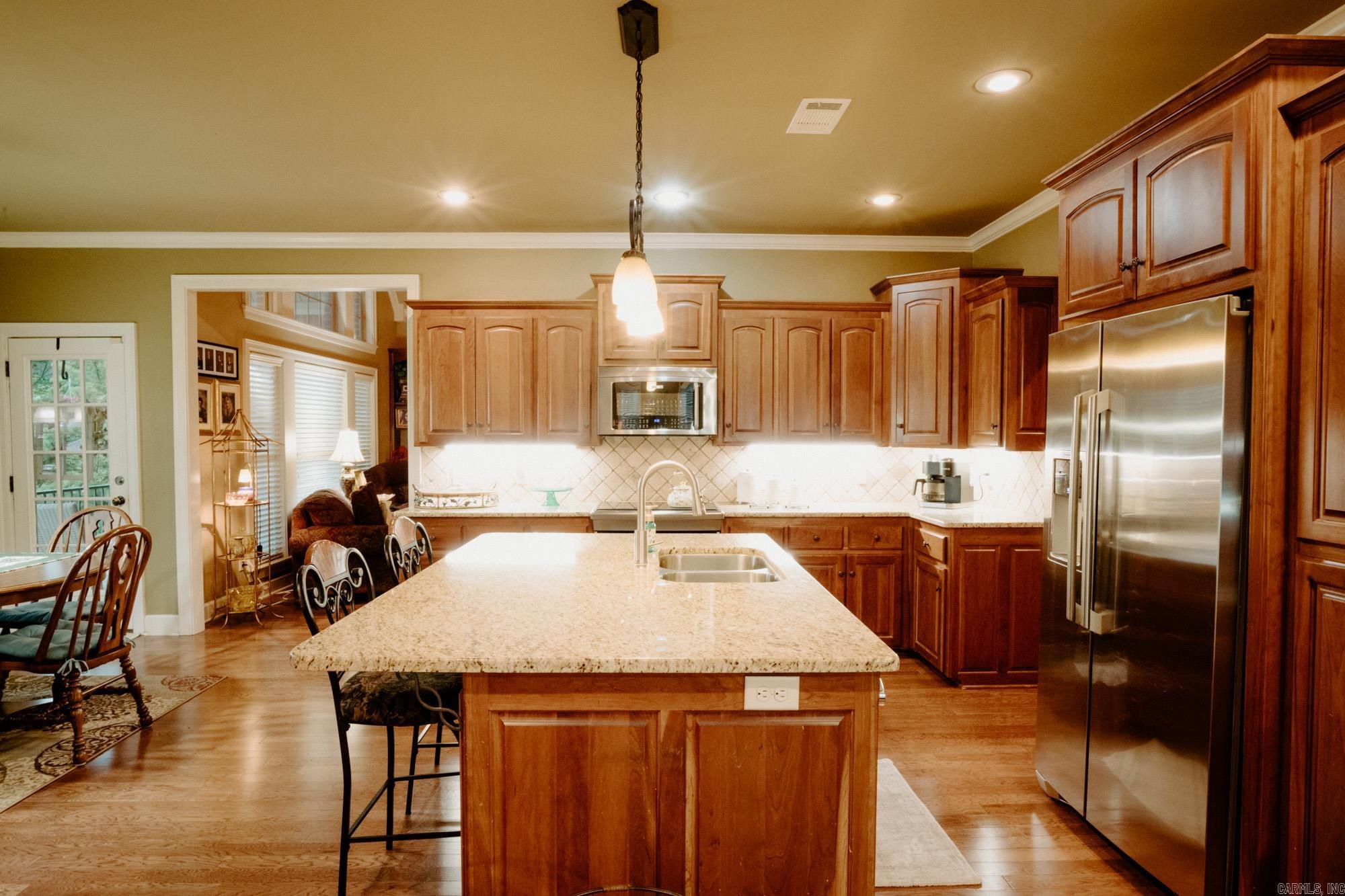 STERLING OAKS - Residential