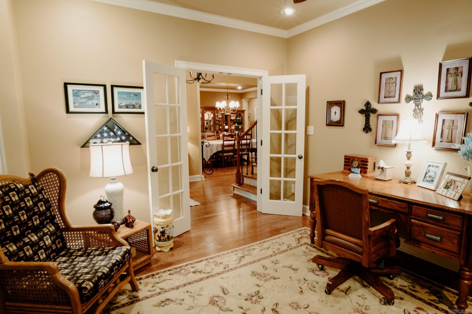 STERLING OAKS - Residential