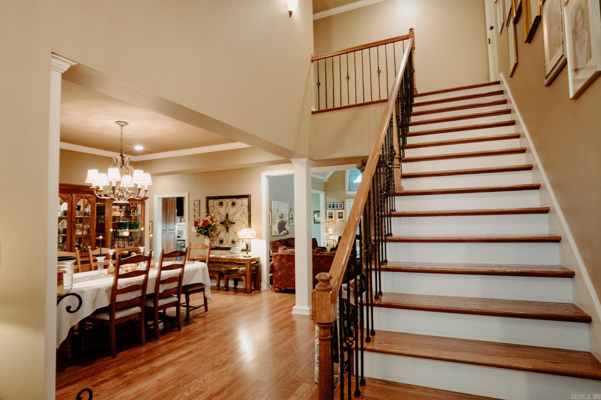 STERLING OAKS - Residential