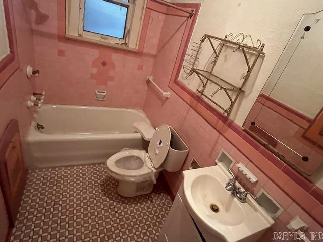 McGehee Original Inside - Residential