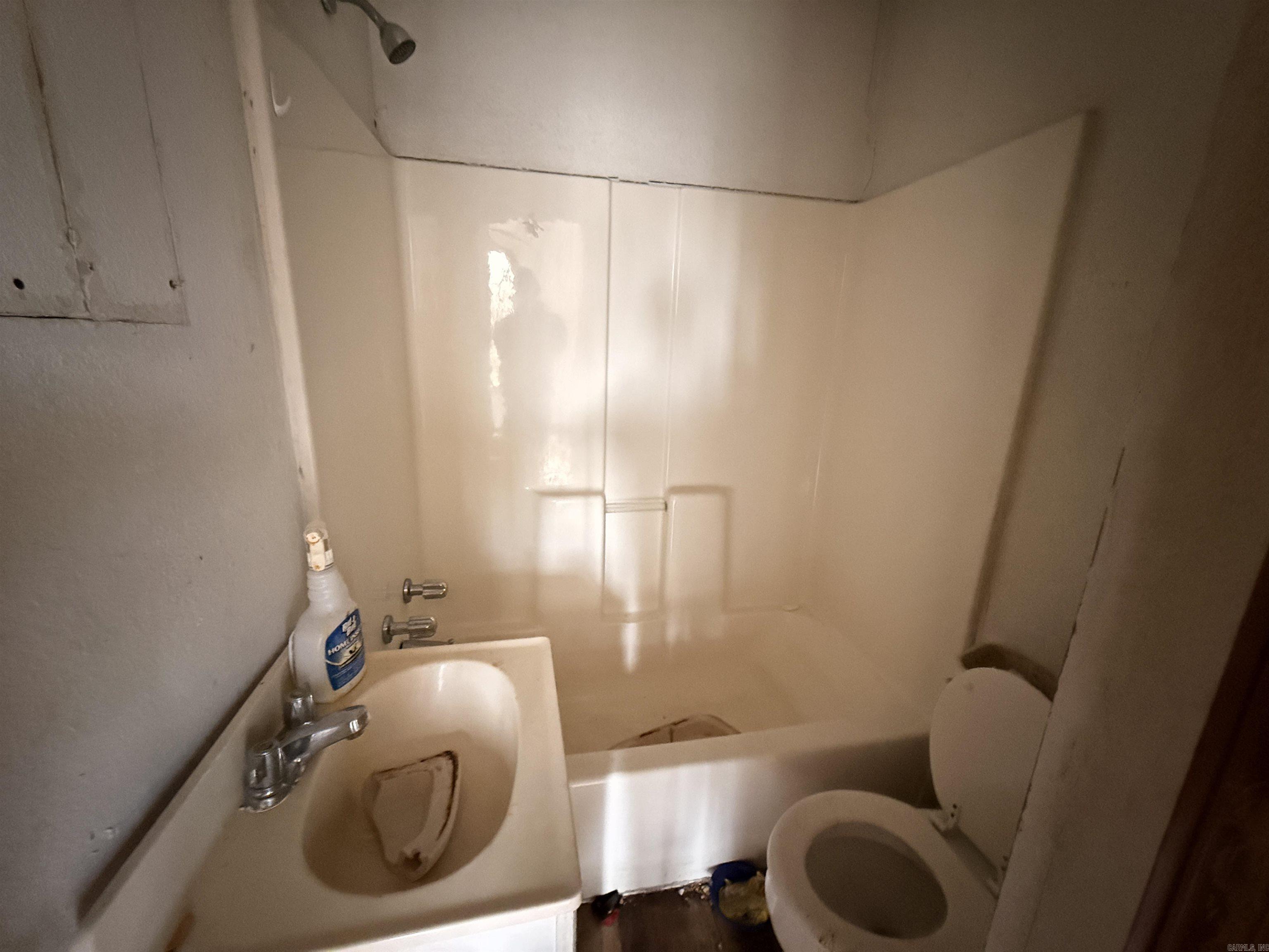 Robinson - Residential