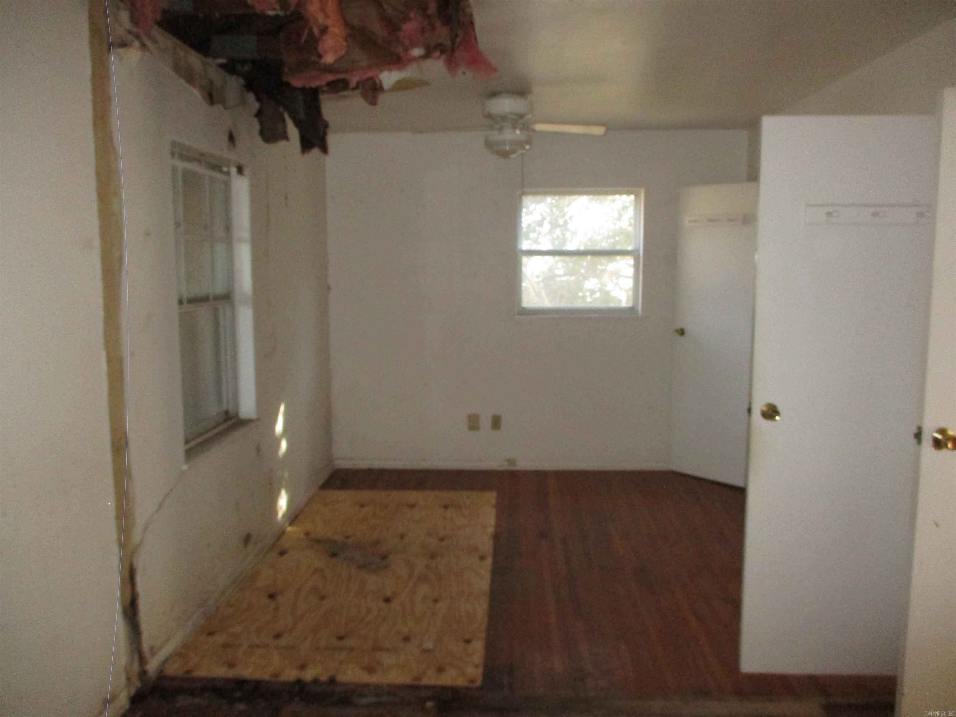 WILTON HGTS - Residential