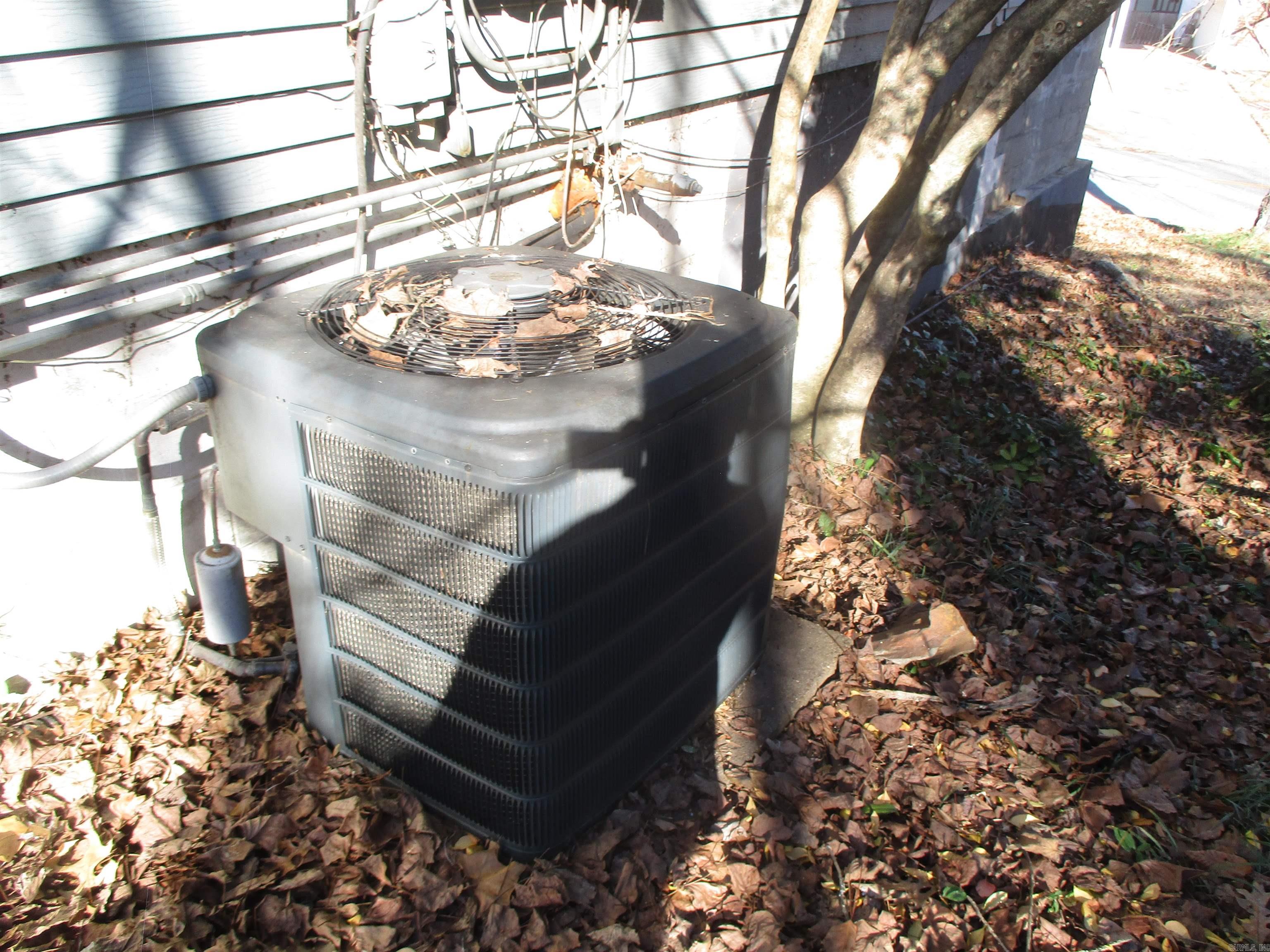 WILTON HGTS - Residential