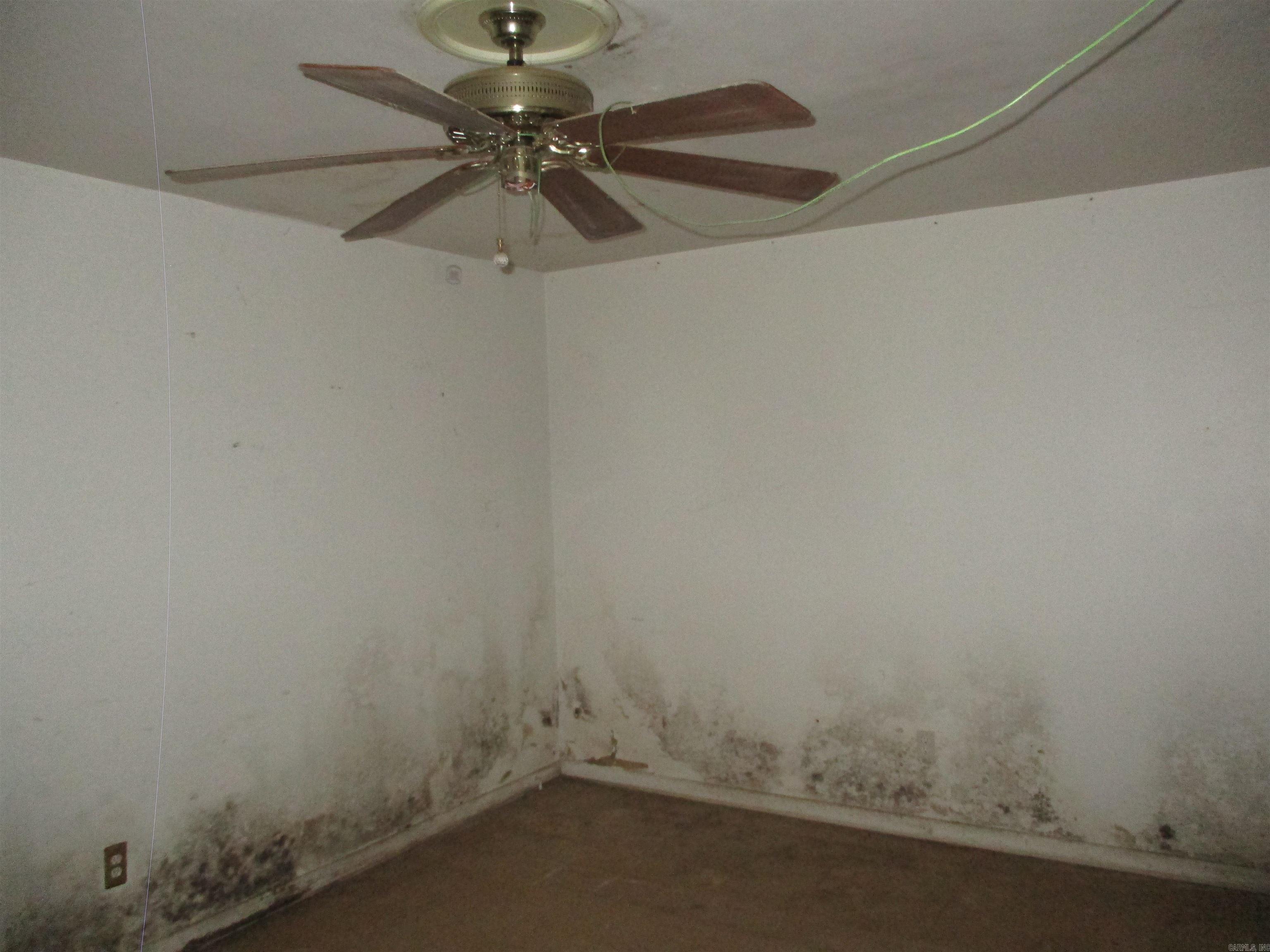 WILTON HGTS - Residential