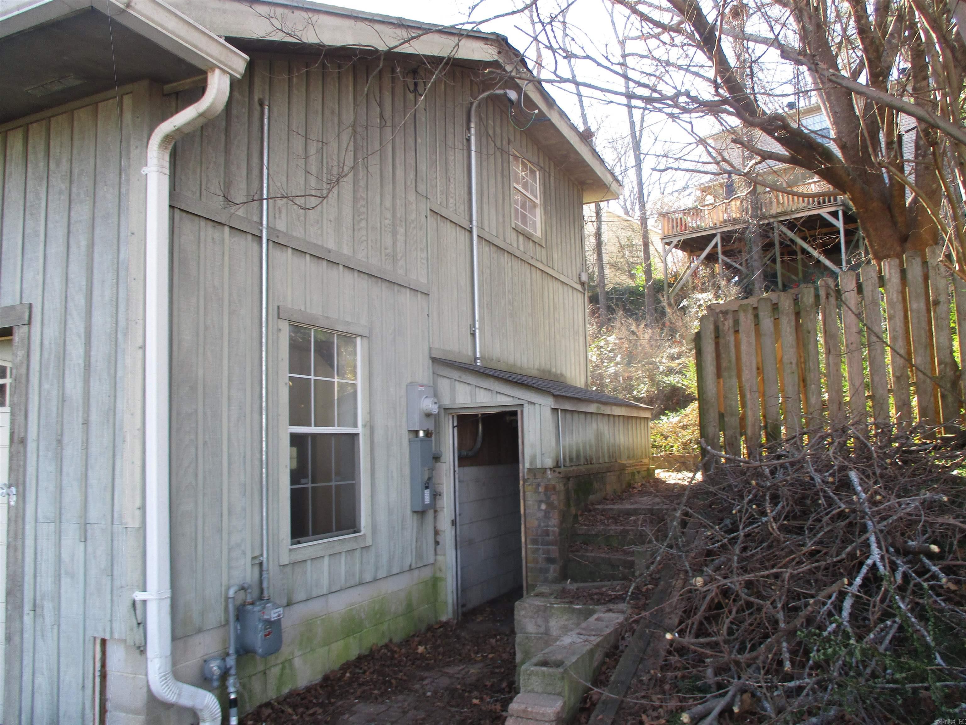 WILTON HGTS - Residential