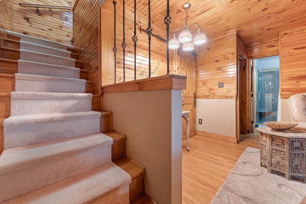 BELMONT ACRES - Residential