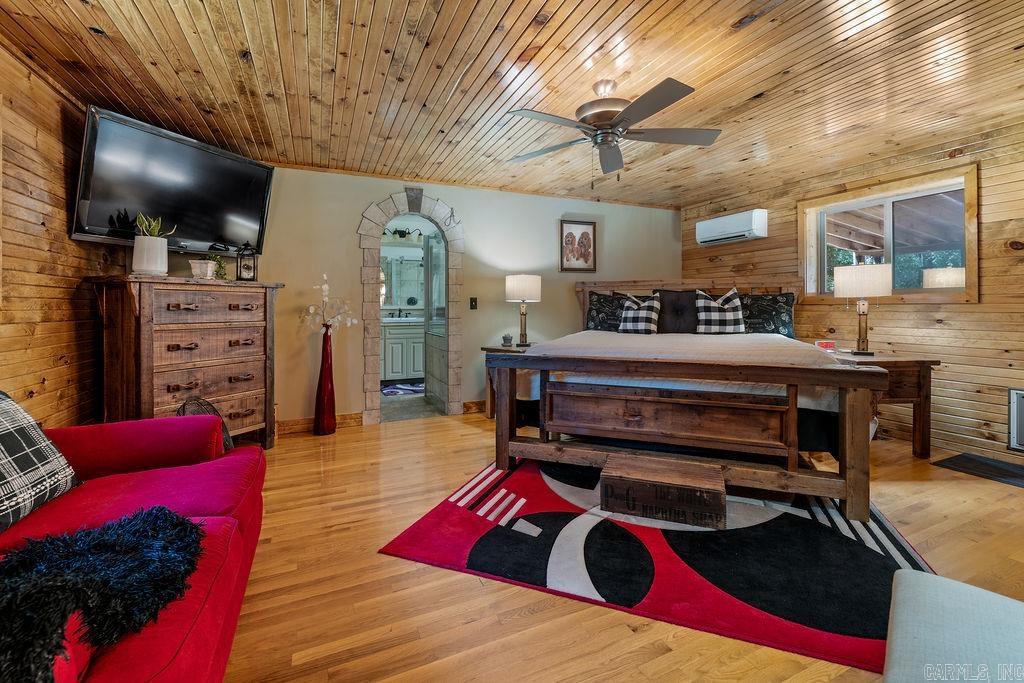 BELMONT ACRES - Residential