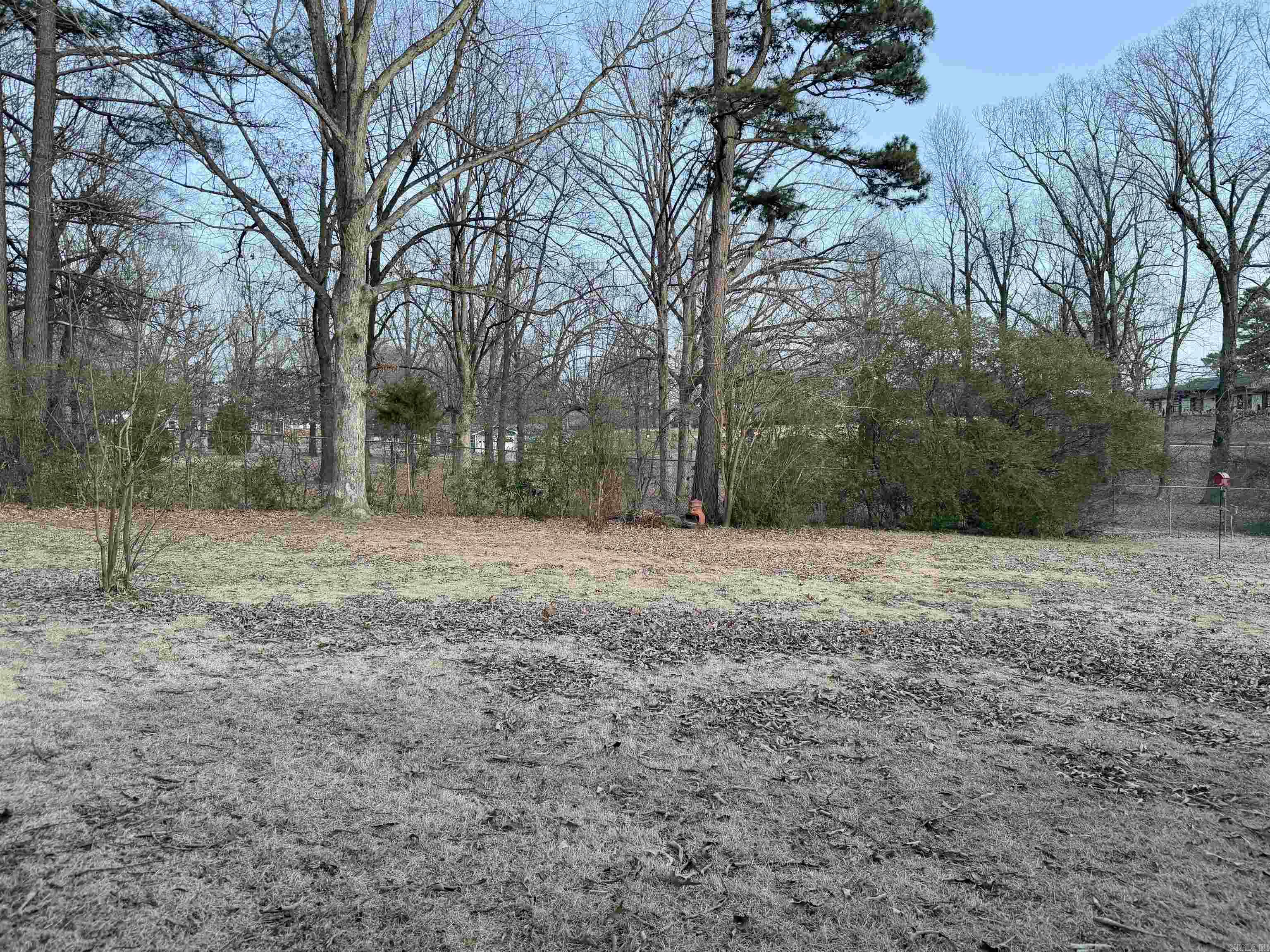 OAK HILLS ESTATES - Residential