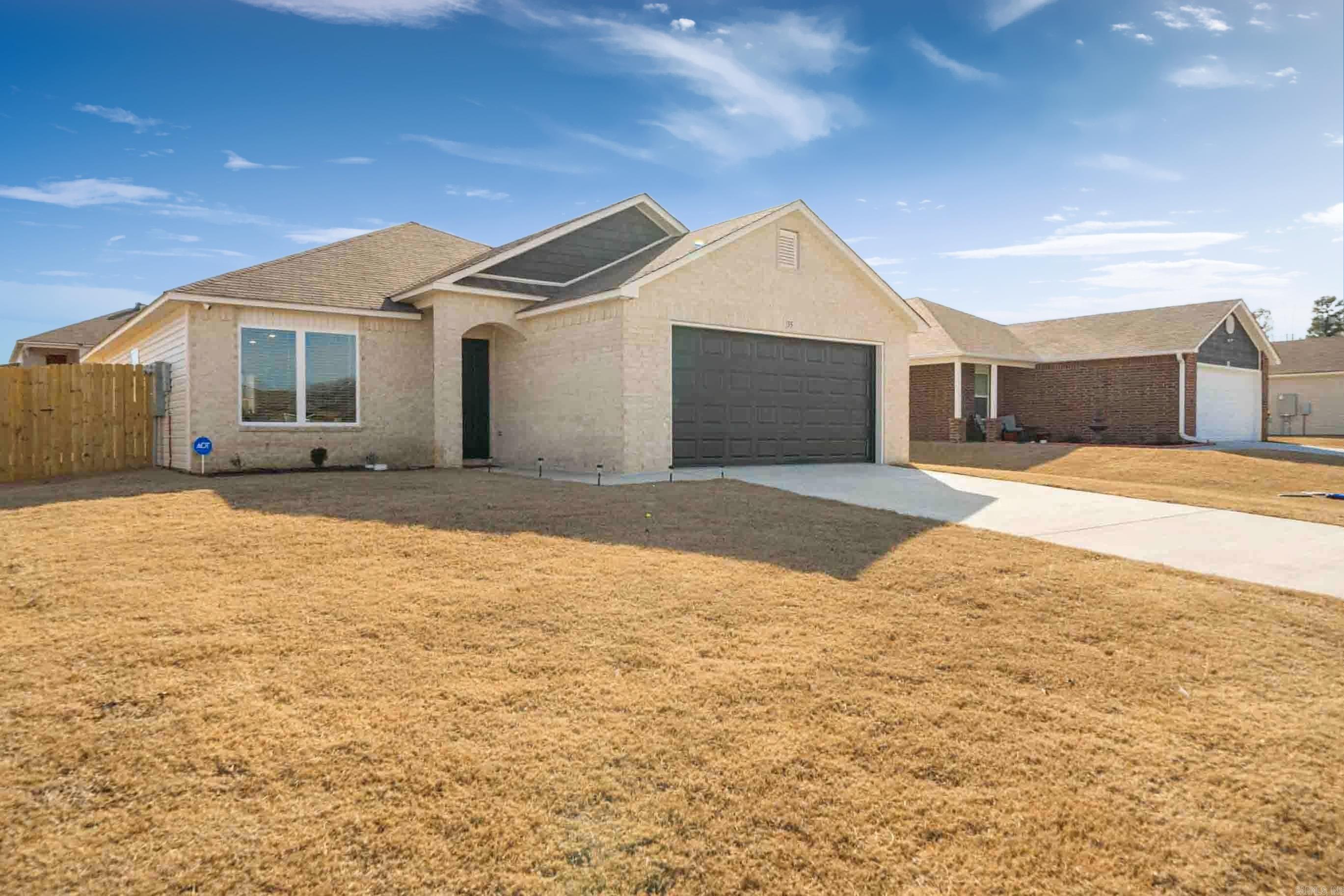 STAGECOACH MEADOWS - Residential