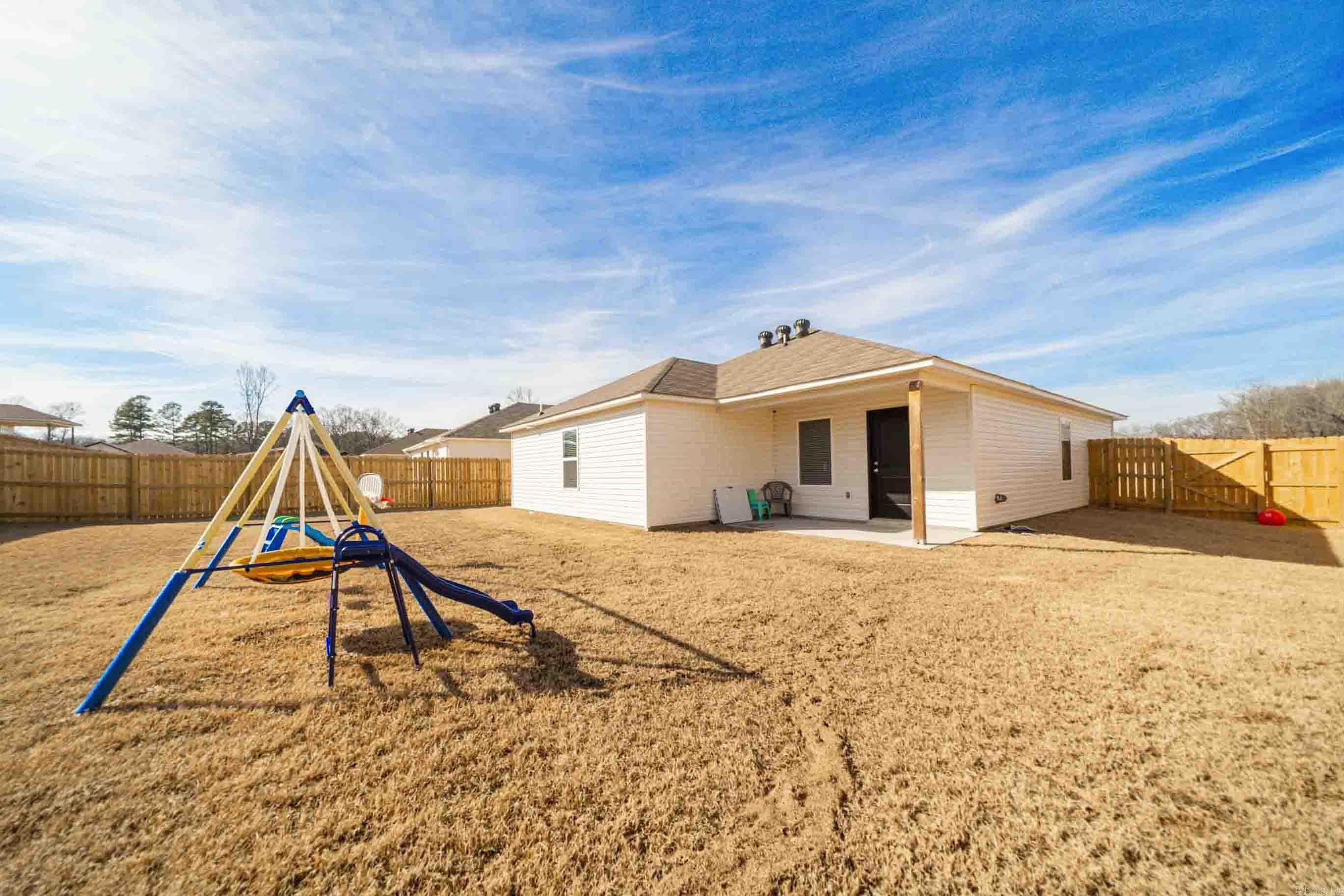 STAGECOACH MEADOWS - Residential