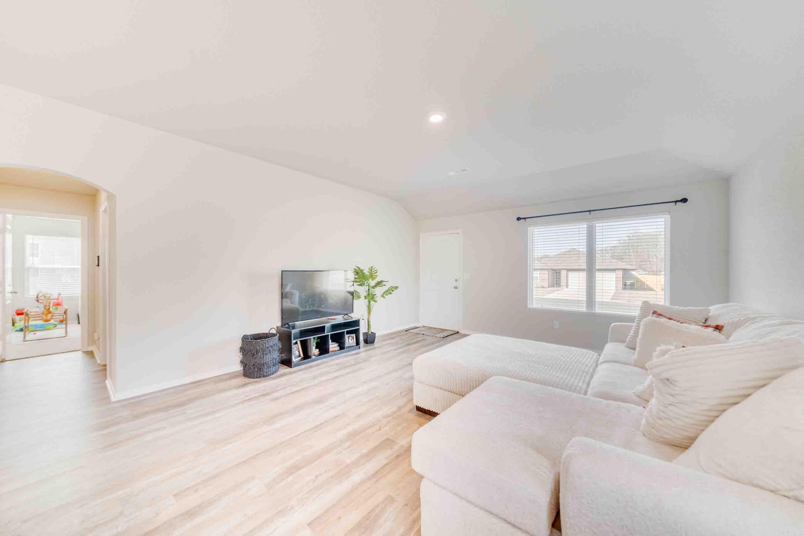 STAGECOACH MEADOWS - Residential