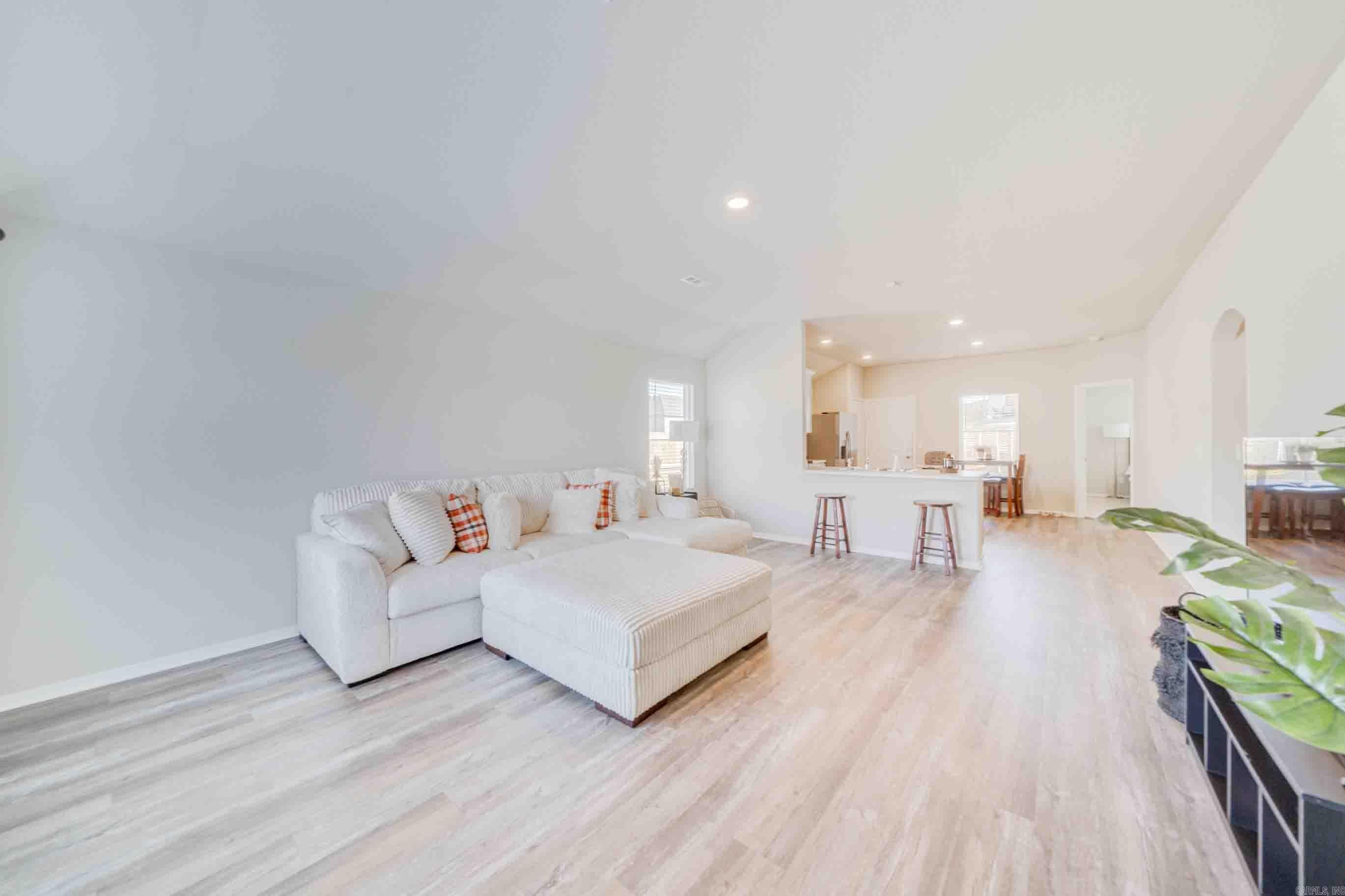 STAGECOACH MEADOWS - Residential