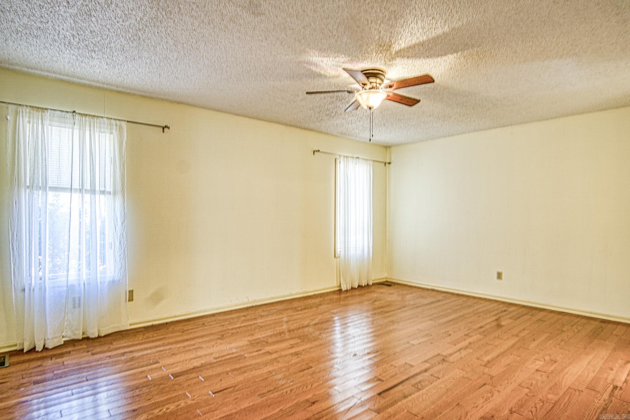 PALISANDRO - Residential