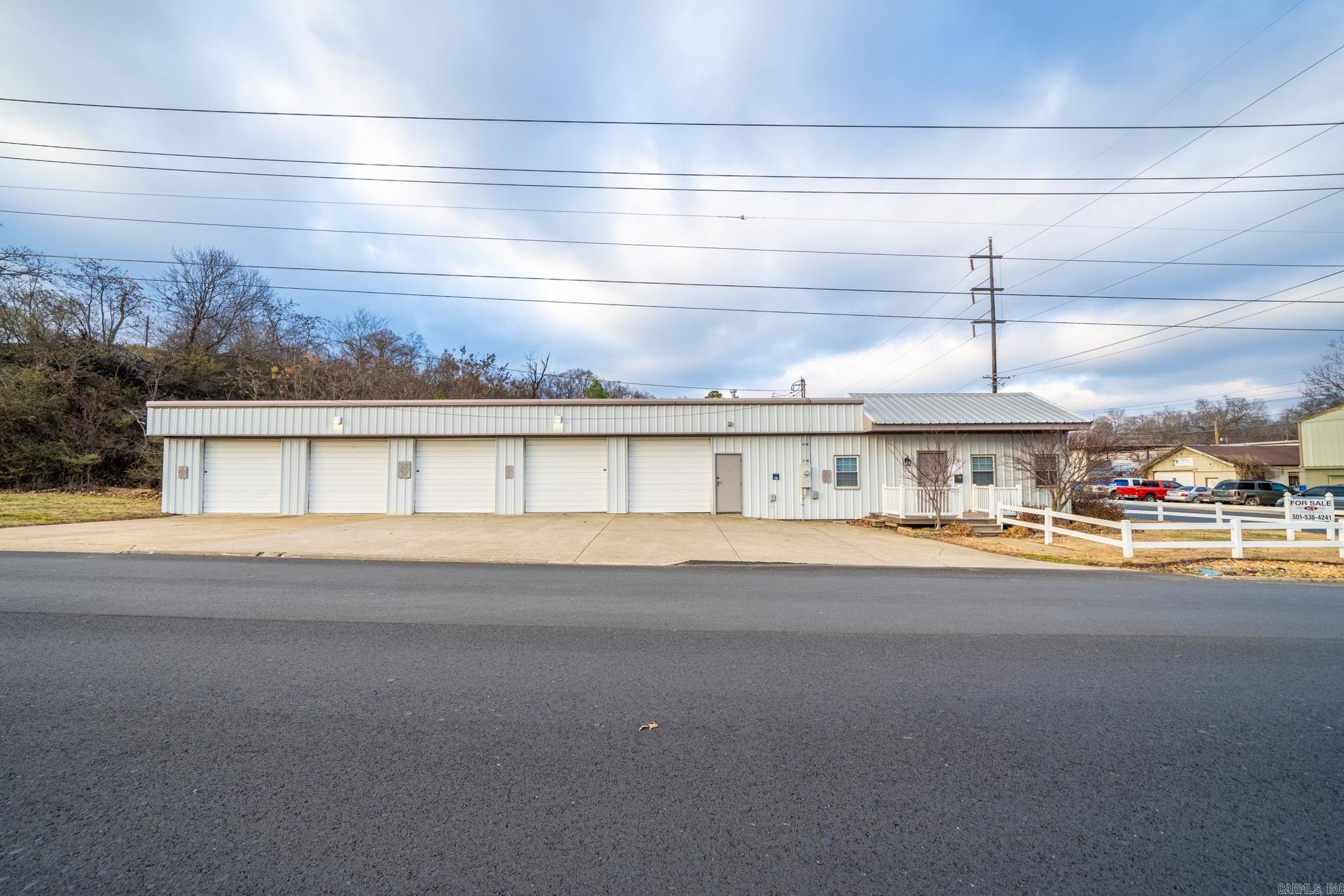 Metes & Bounds - Commercial Sale