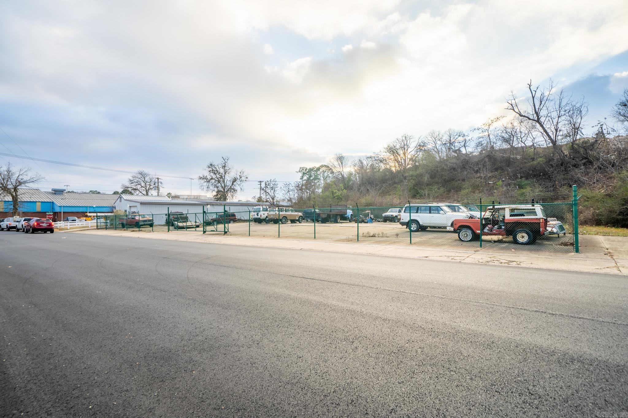 Metes & Bounds - Commercial Sale