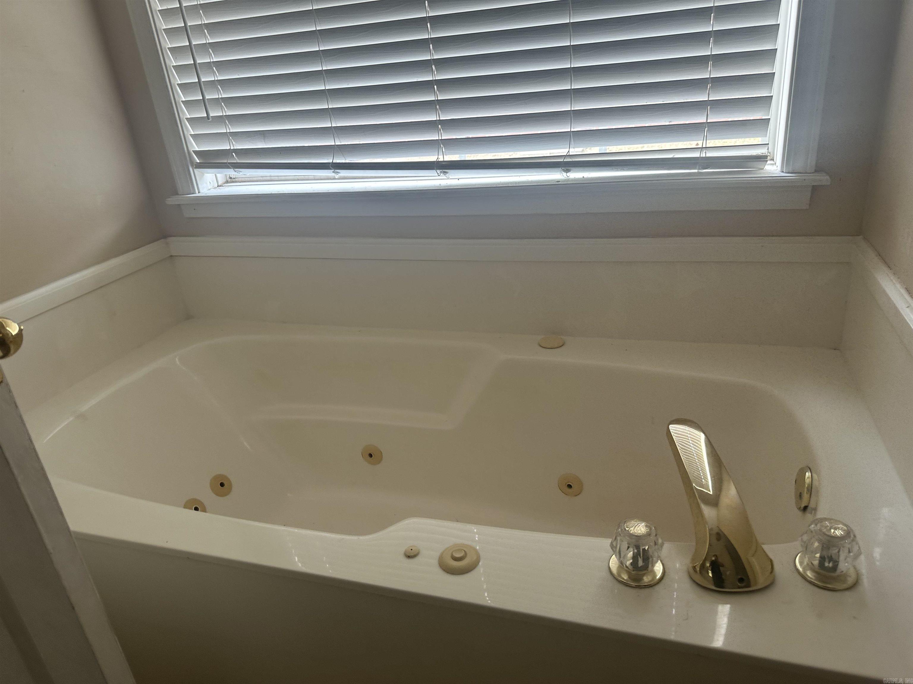 WOODLANDS HILLS - Residential