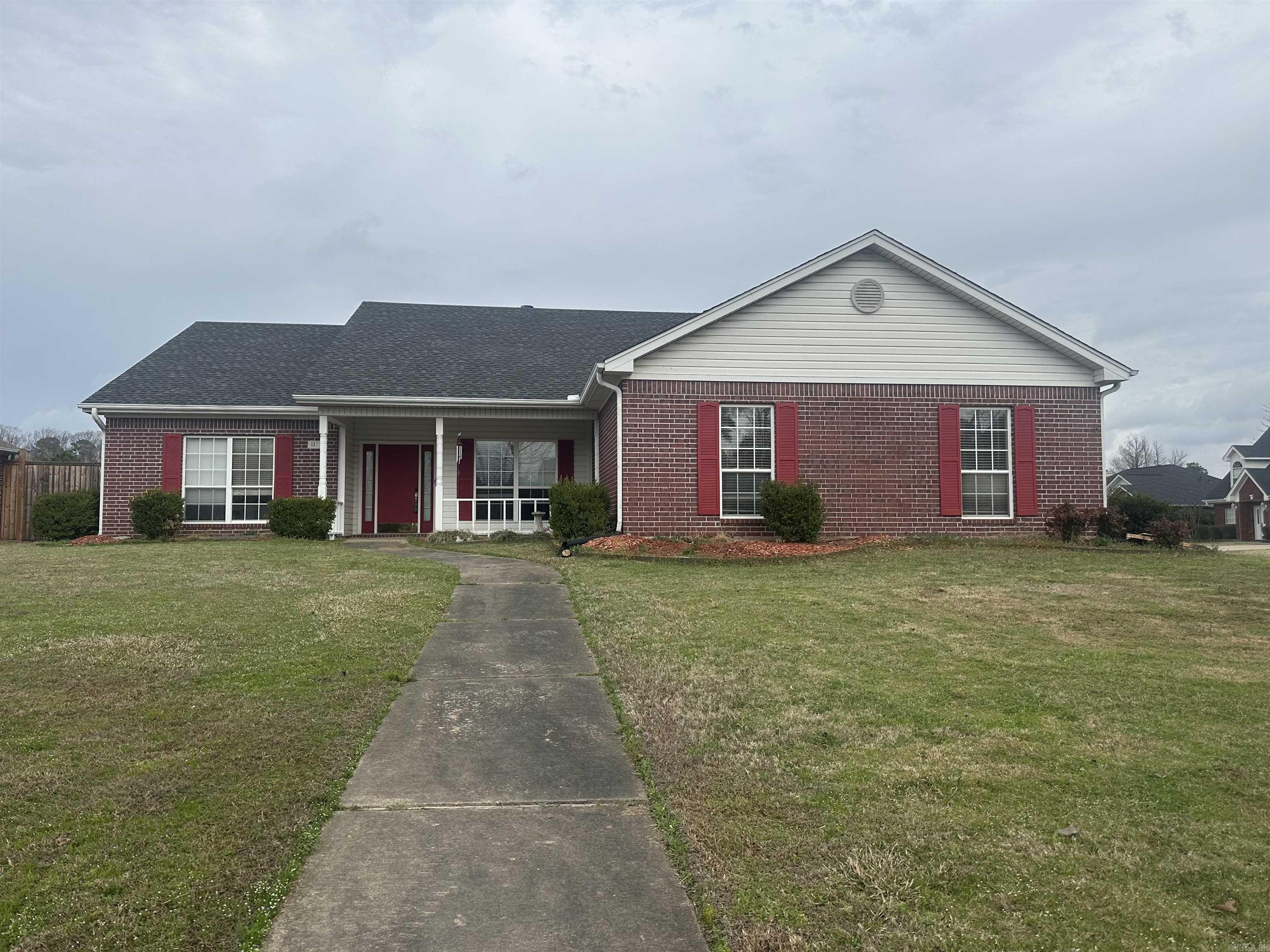 WOODLANDS HILLS - Residential