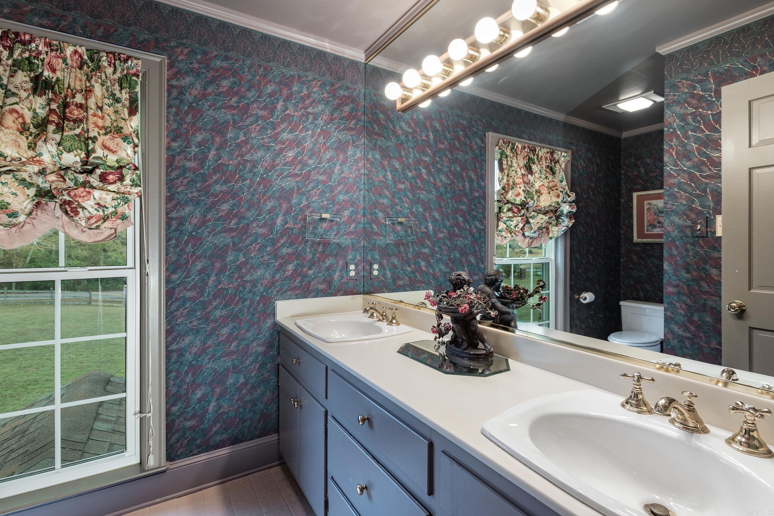 JOHNSON GLEN RANCH - Residential