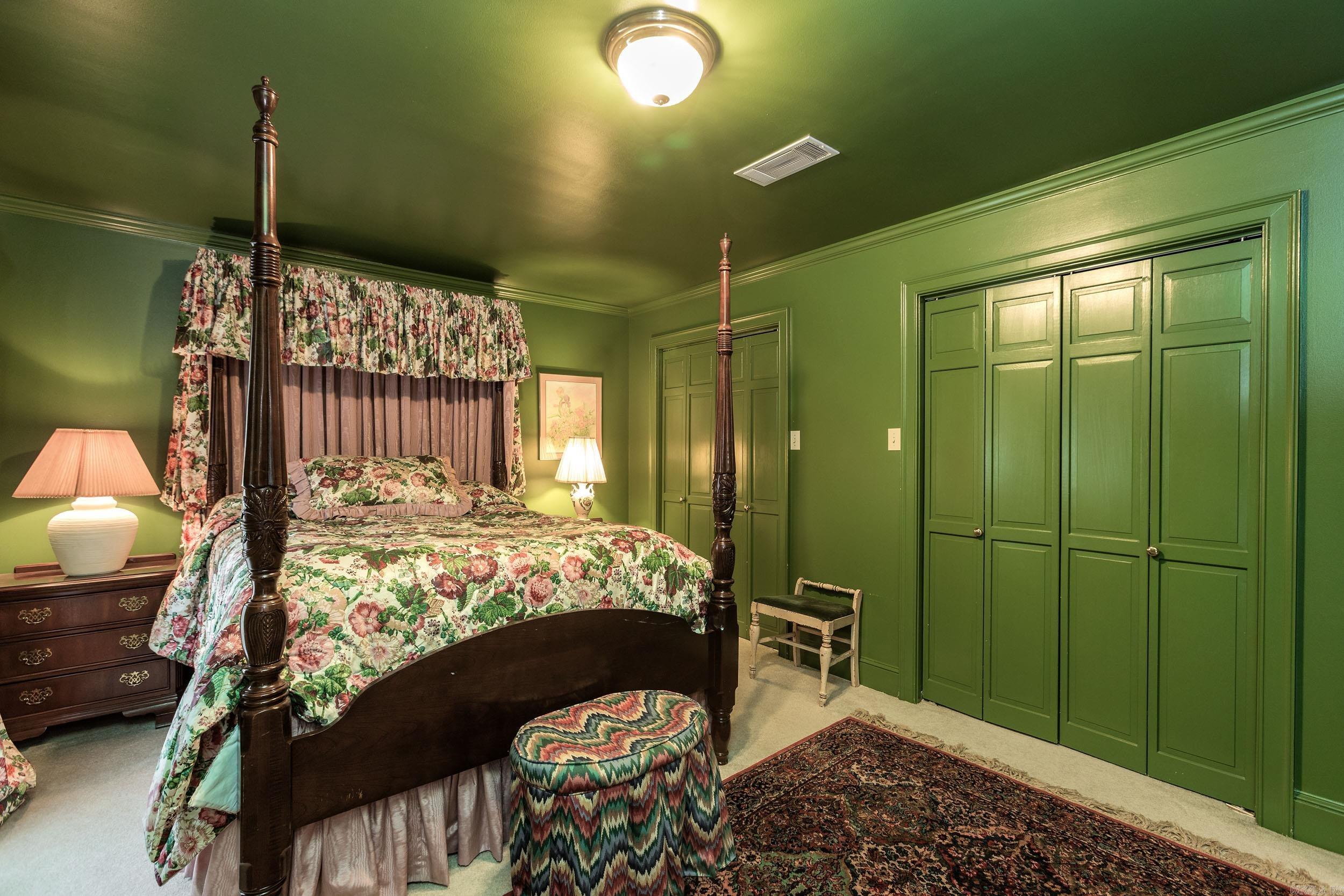 JOHNSON GLEN RANCH - Residential