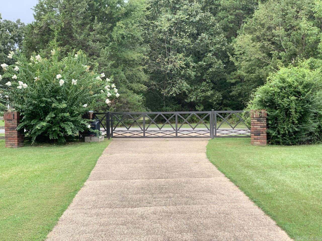 JOHNSON GLEN RANCH - Residential