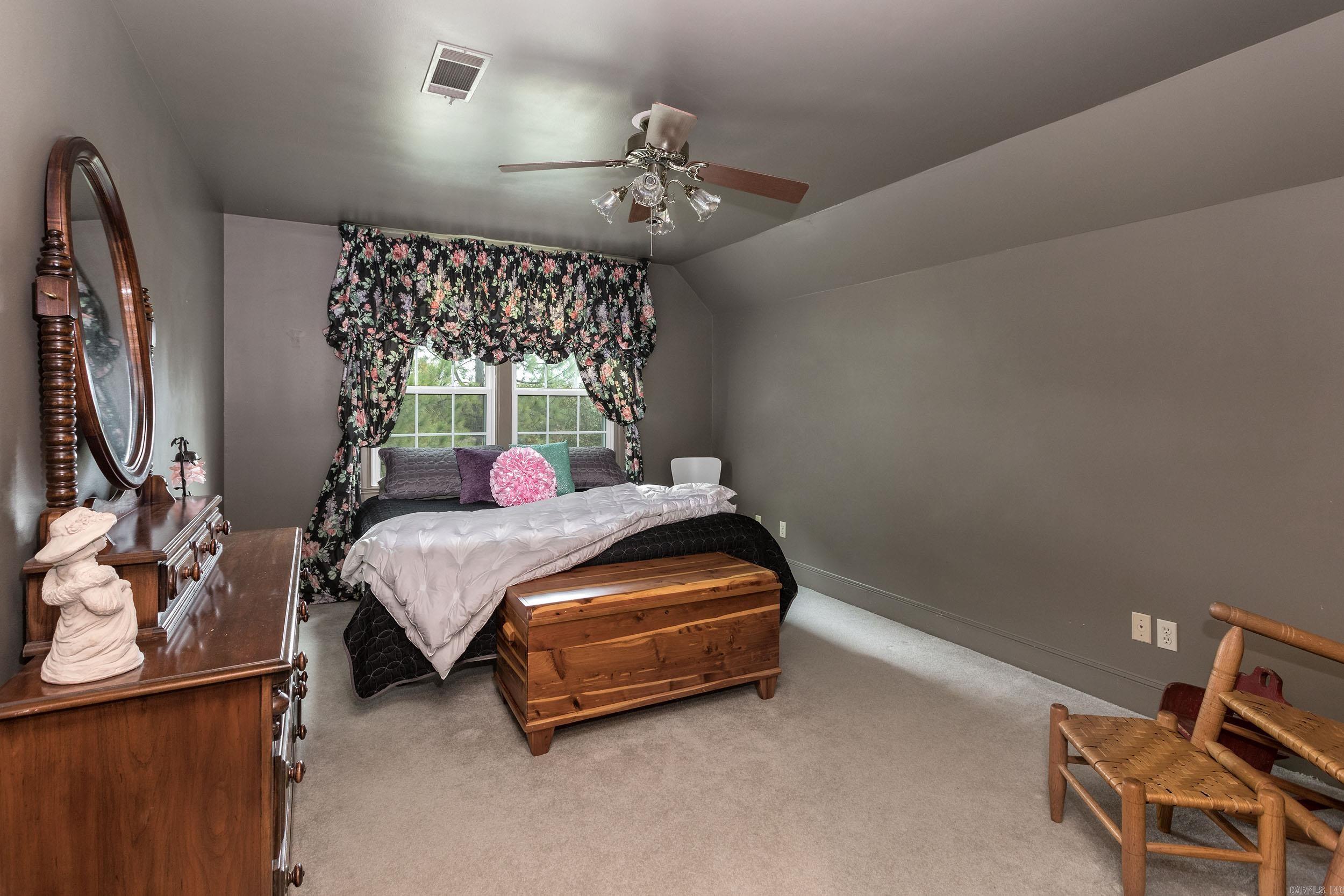 JOHNSON GLEN RANCH - Residential