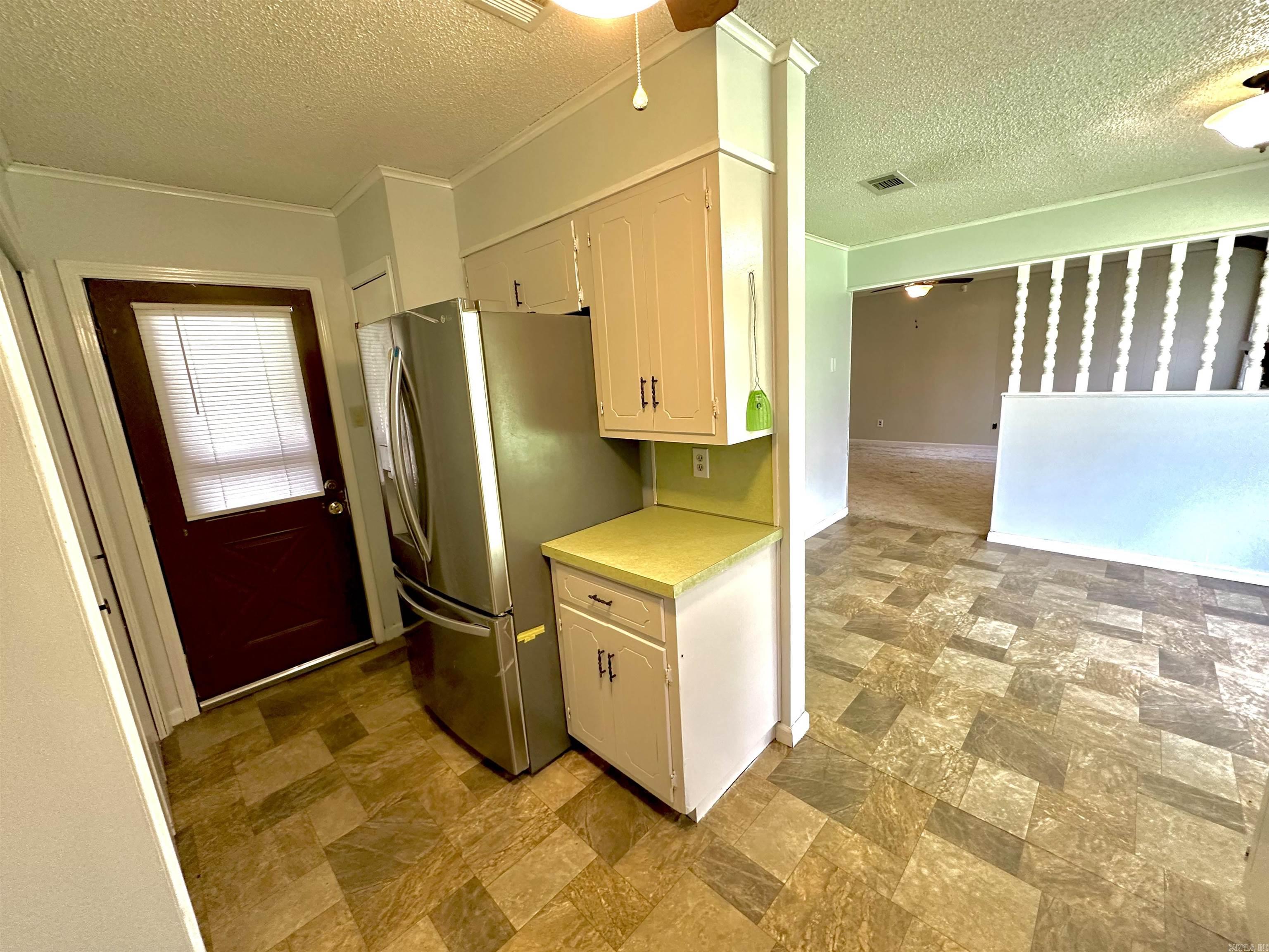 SCENIC VILLAGE ADD - Residential