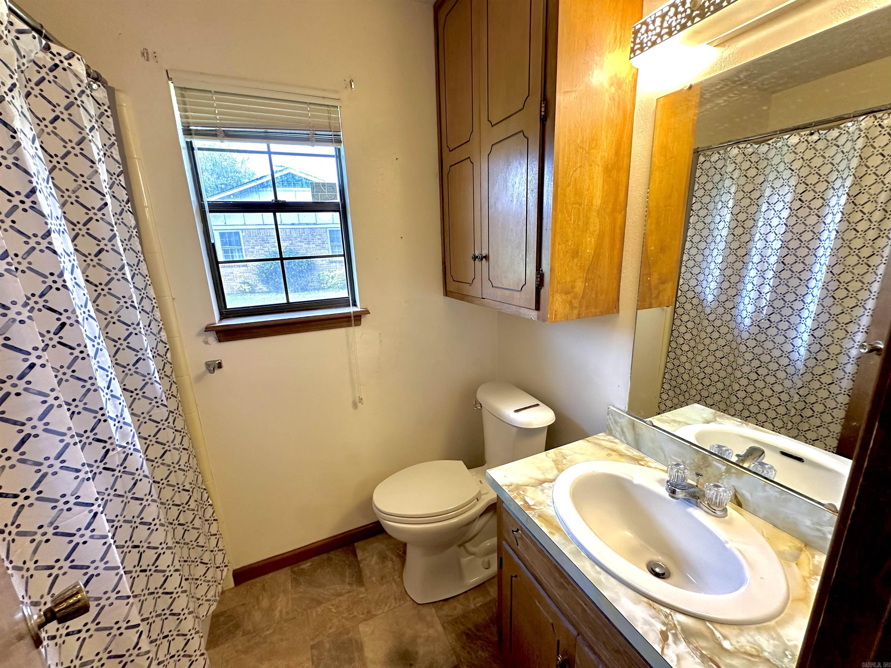 SCENIC VILLAGE ADD - Residential