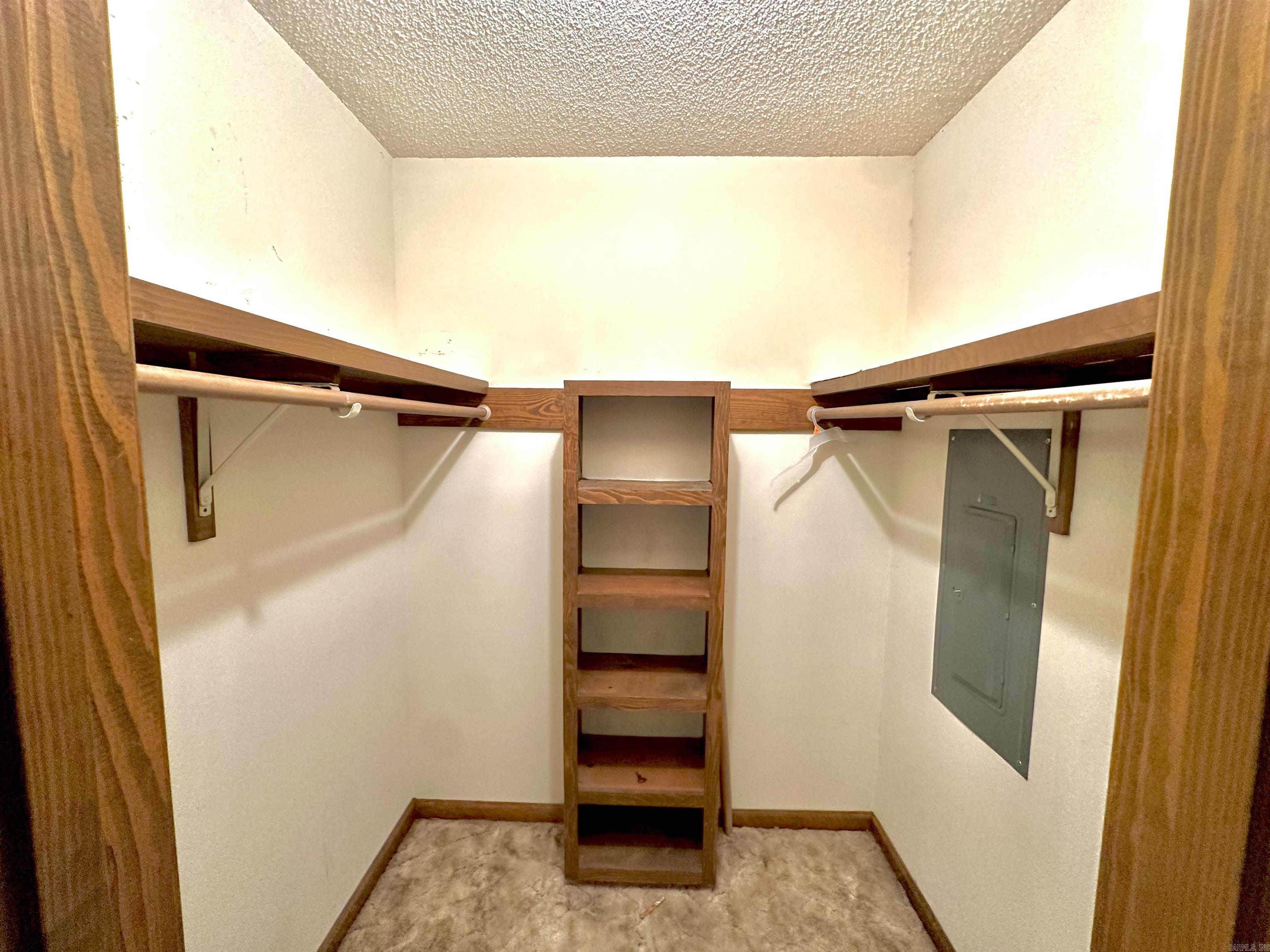 SCENIC VILLAGE ADD - Residential