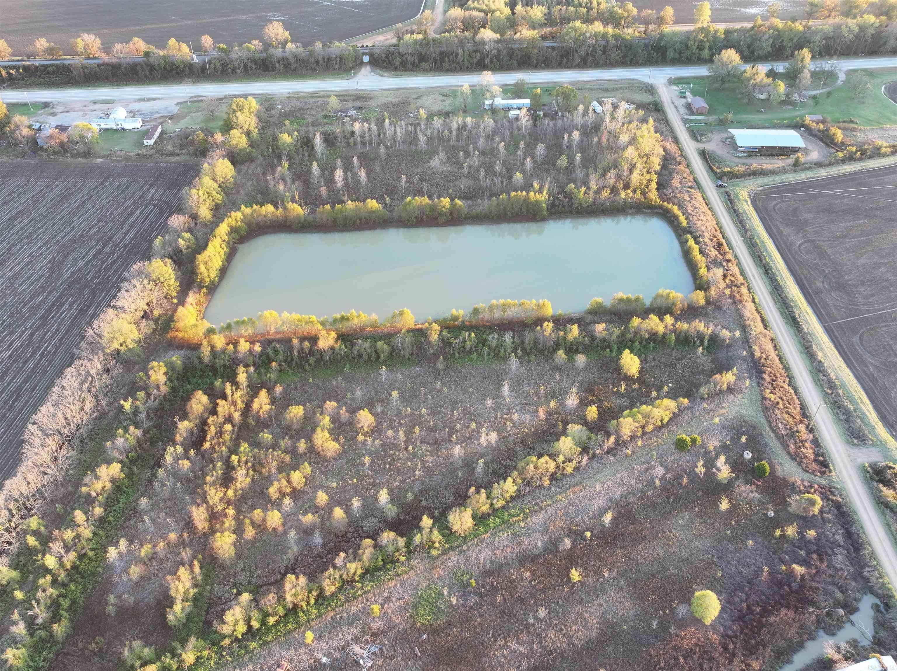 Metes & Bounds - Land