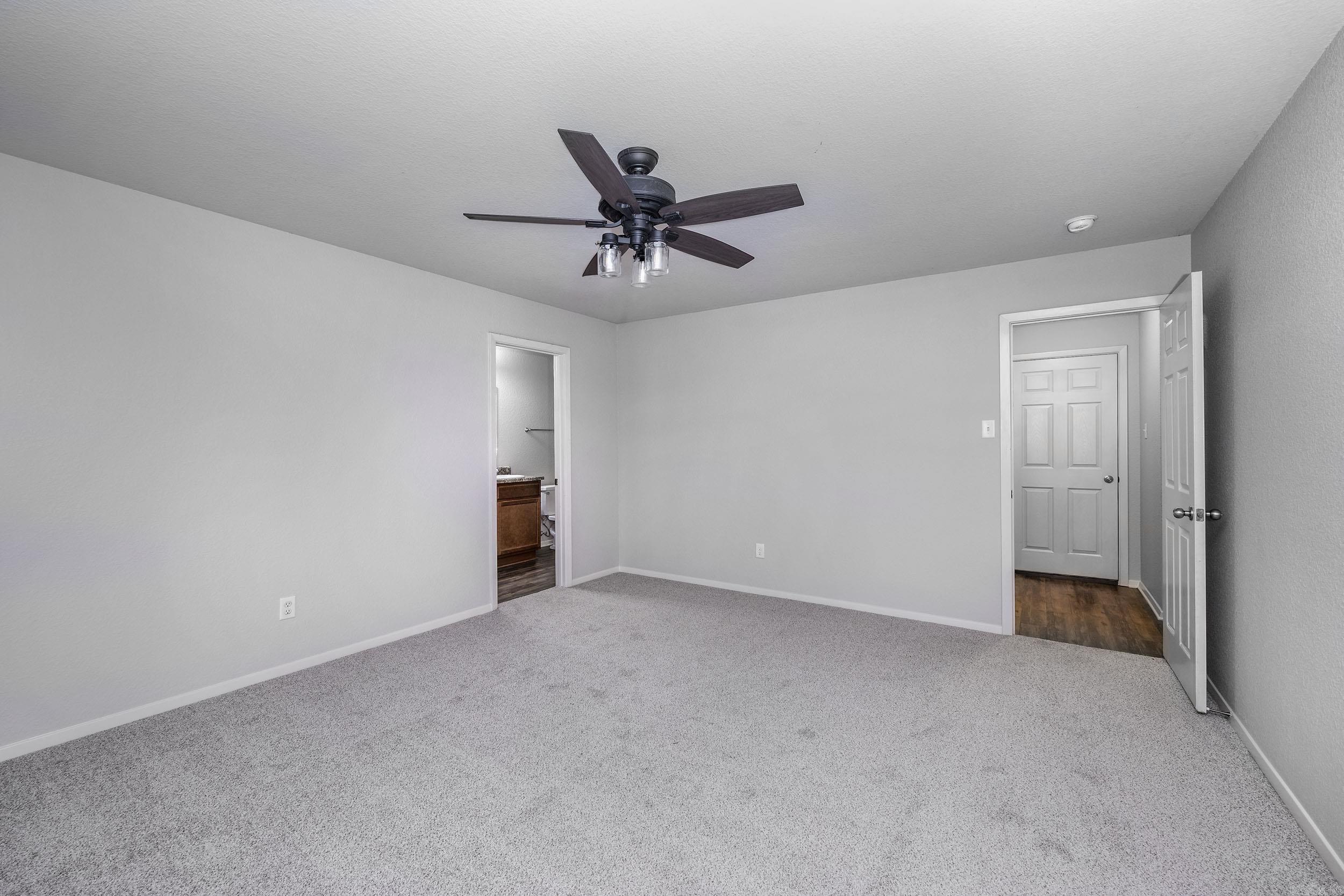 EMERALD MOUNTAIN - Residential