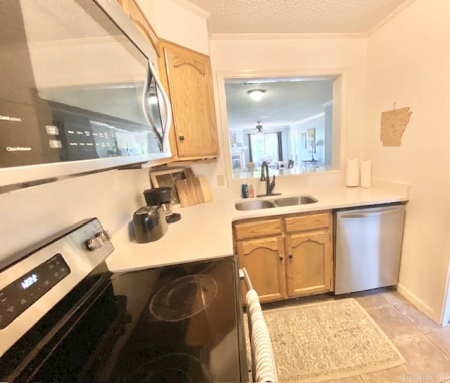 CAMBRIDGE COURT - Residential