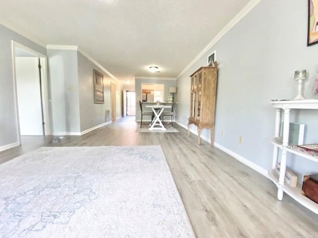 CAMBRIDGE COURT - Residential