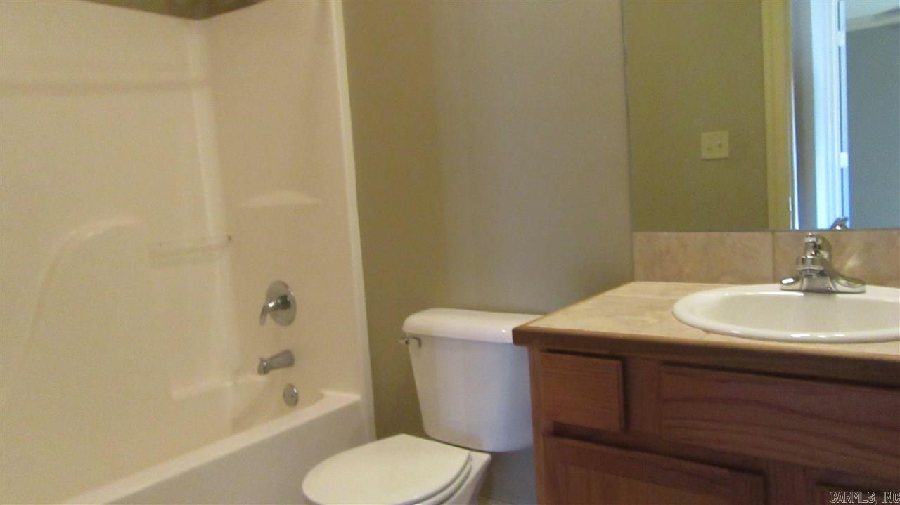 Wisteria Vineyard - Residential Lease