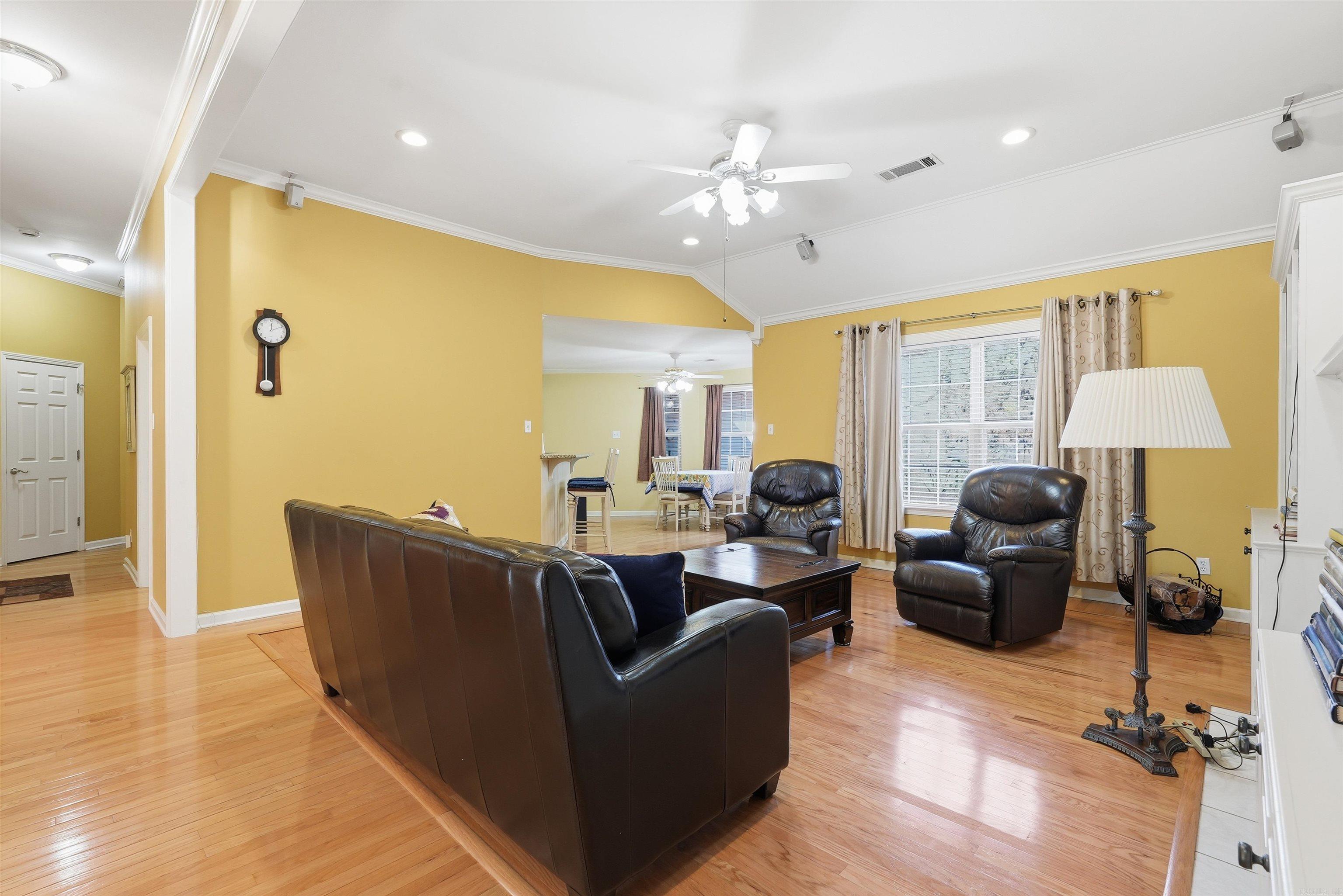 THE HILLS - Residential